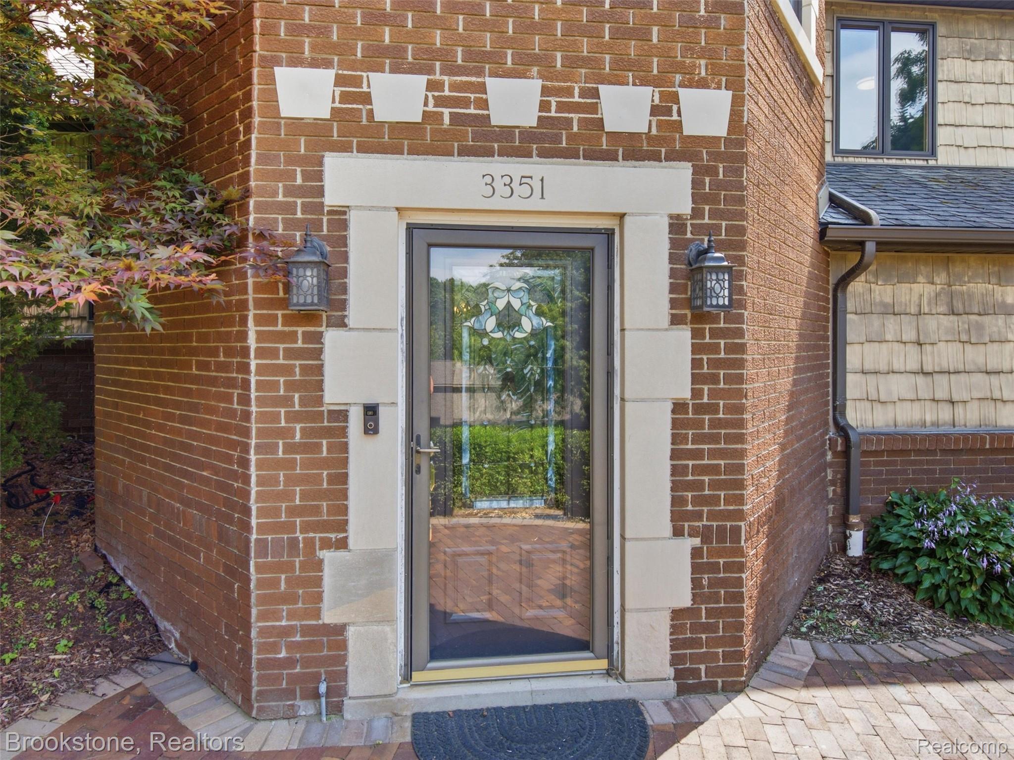 3351 Proctor Lane