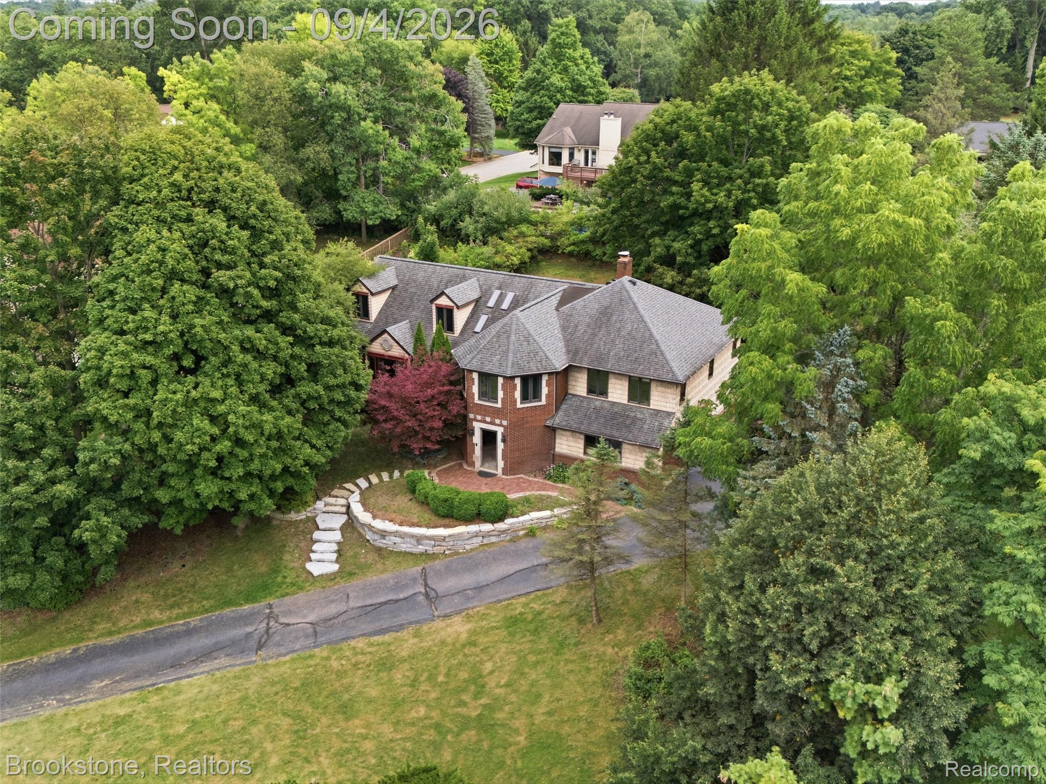 3351 Proctor Lane