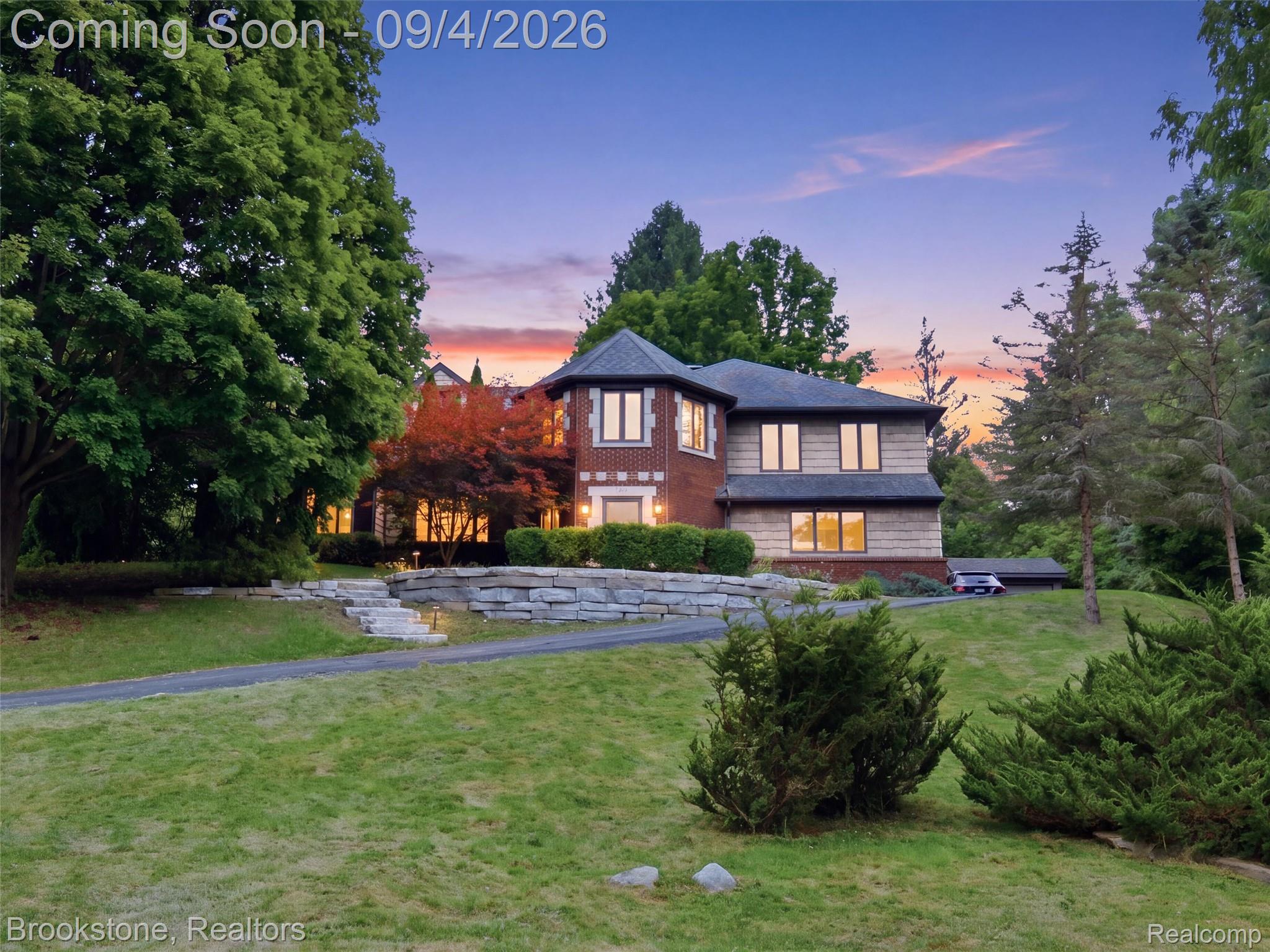 3351 Proctor Lane