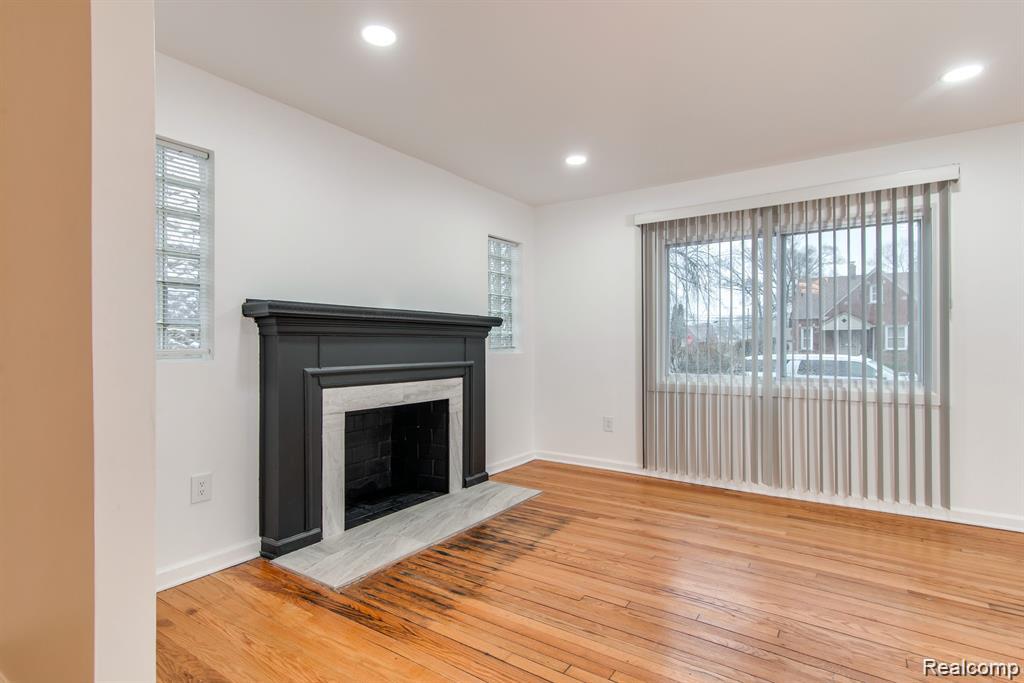 Detroit City, Michigan 48224, United States, 4 Bedrooms Bedrooms, ,2 BathroomsBathrooms,Residential,Active,170539