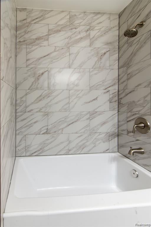 Detroit City, Michigan 48224, United States, 4 Bedrooms Bedrooms, ,2 BathroomsBathrooms,Residential,Active,170539