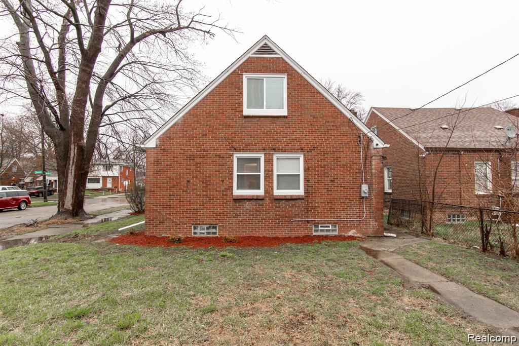 Detroit City, Michigan 48224, United States, 4 Bedrooms Bedrooms, ,2 BathroomsBathrooms,Residential,Active,170539