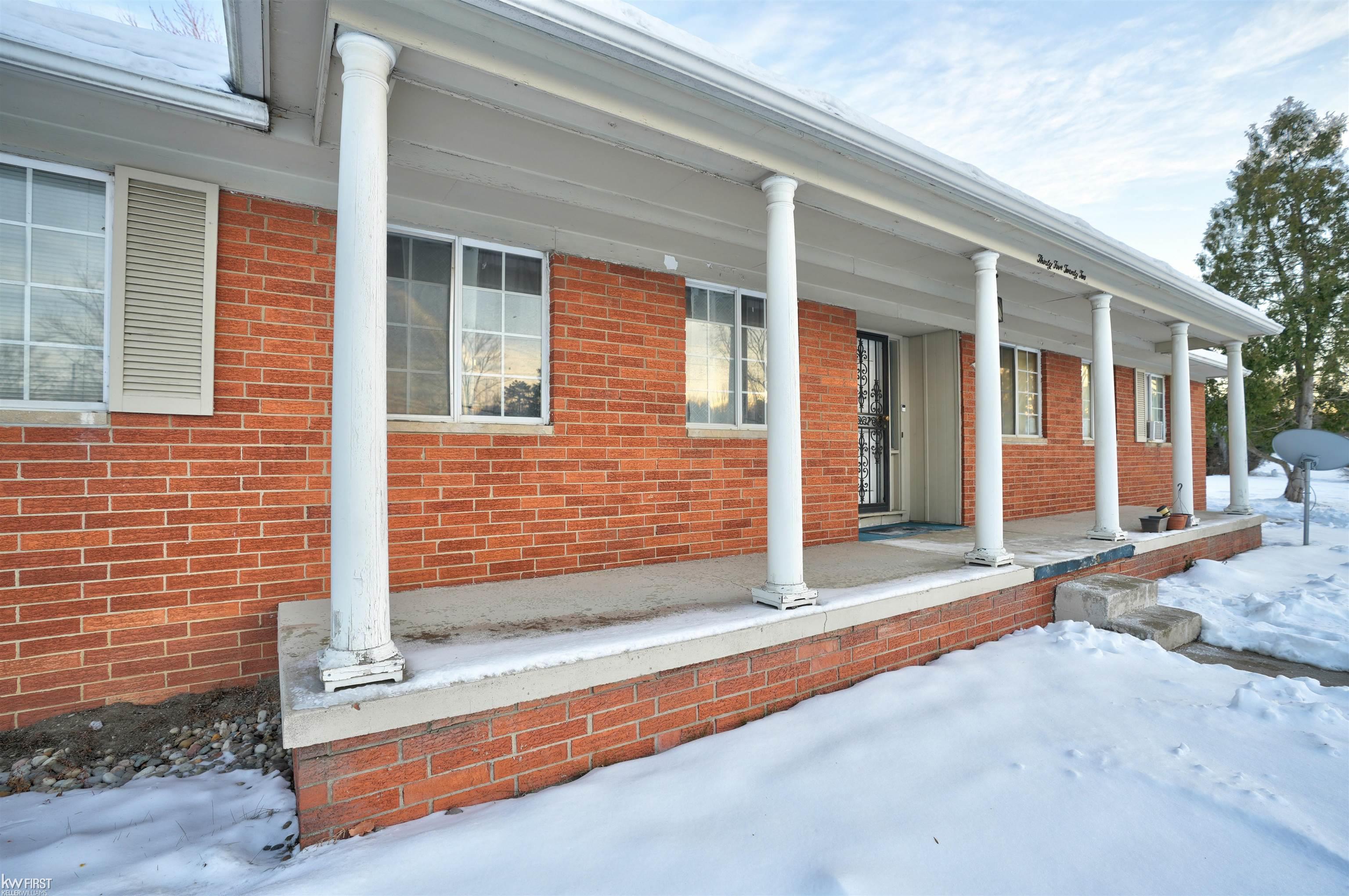 3522 Ridgecliffe Drive