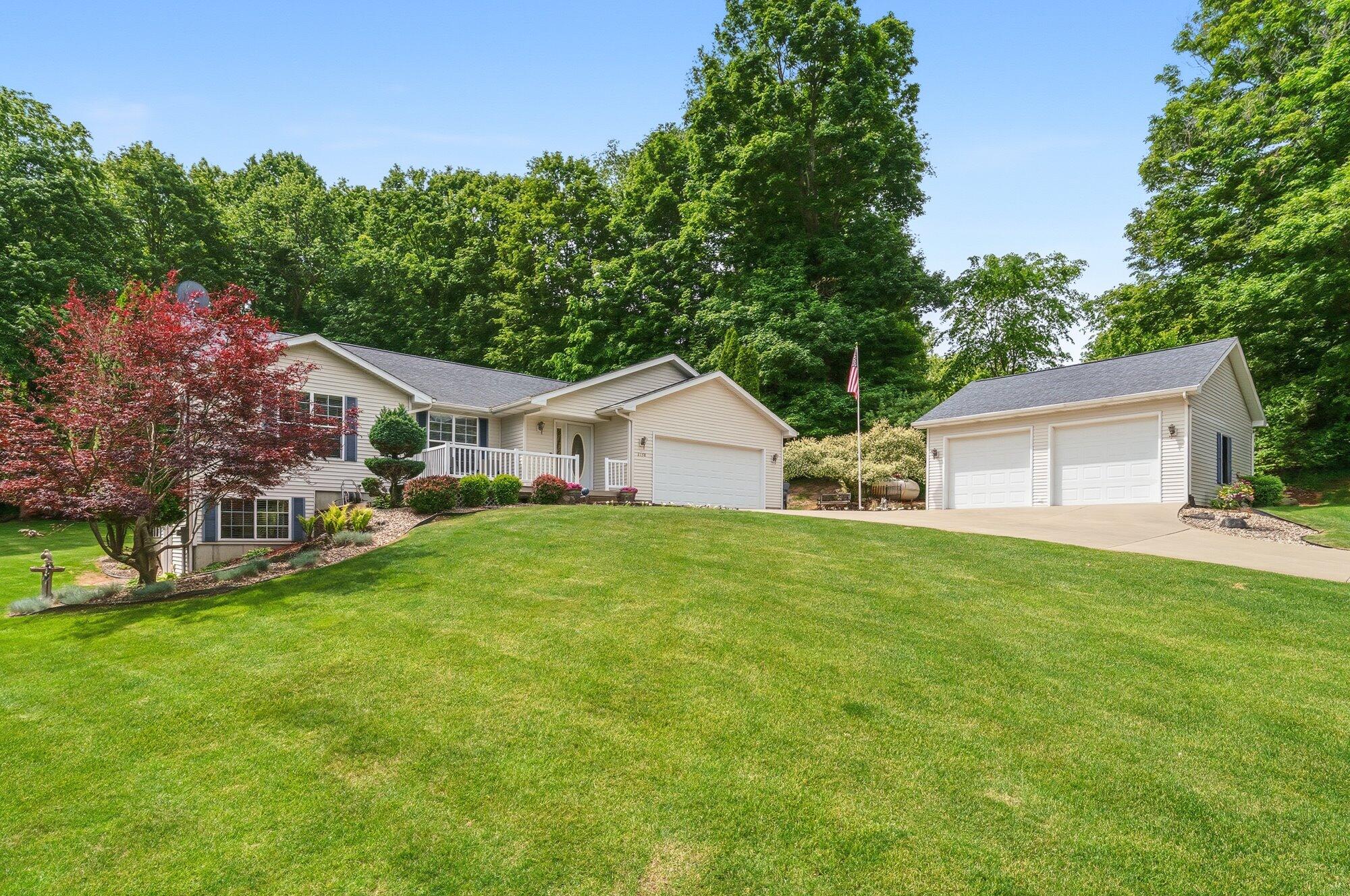 2138 Fox Mountain Drive