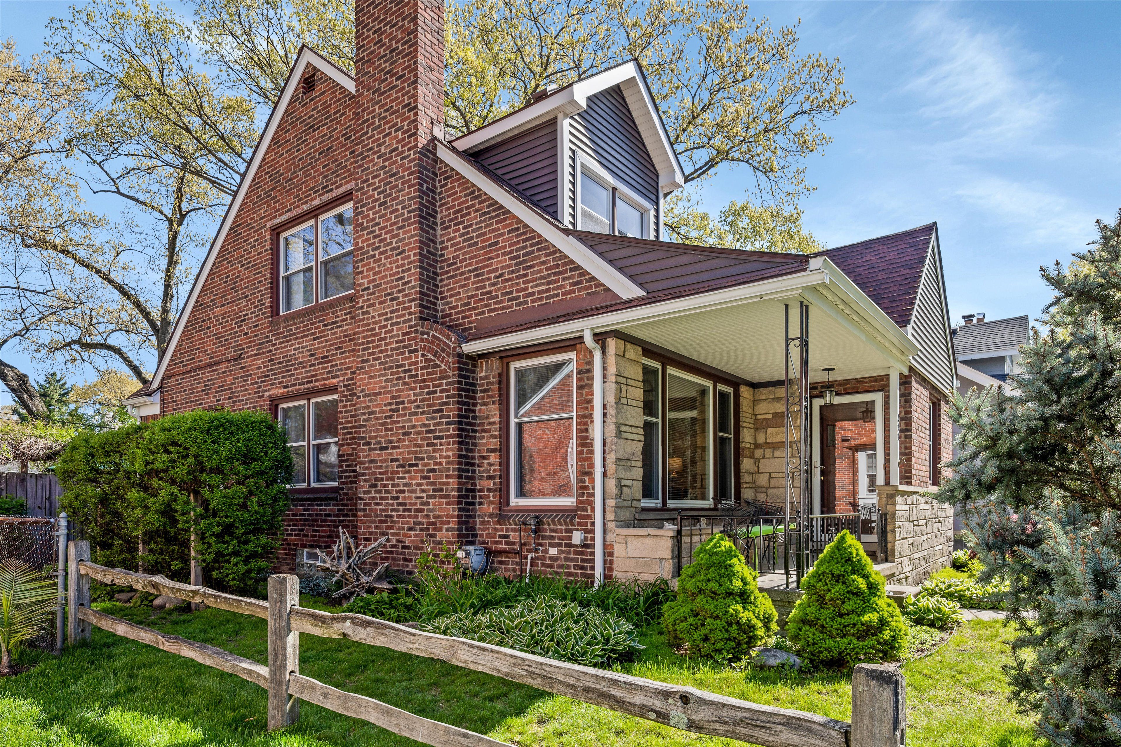 432 W CAMBOURNE Street
