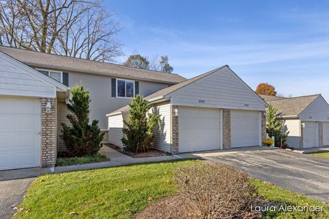 8525 Courtland Drive NE Rockford City MI 49341