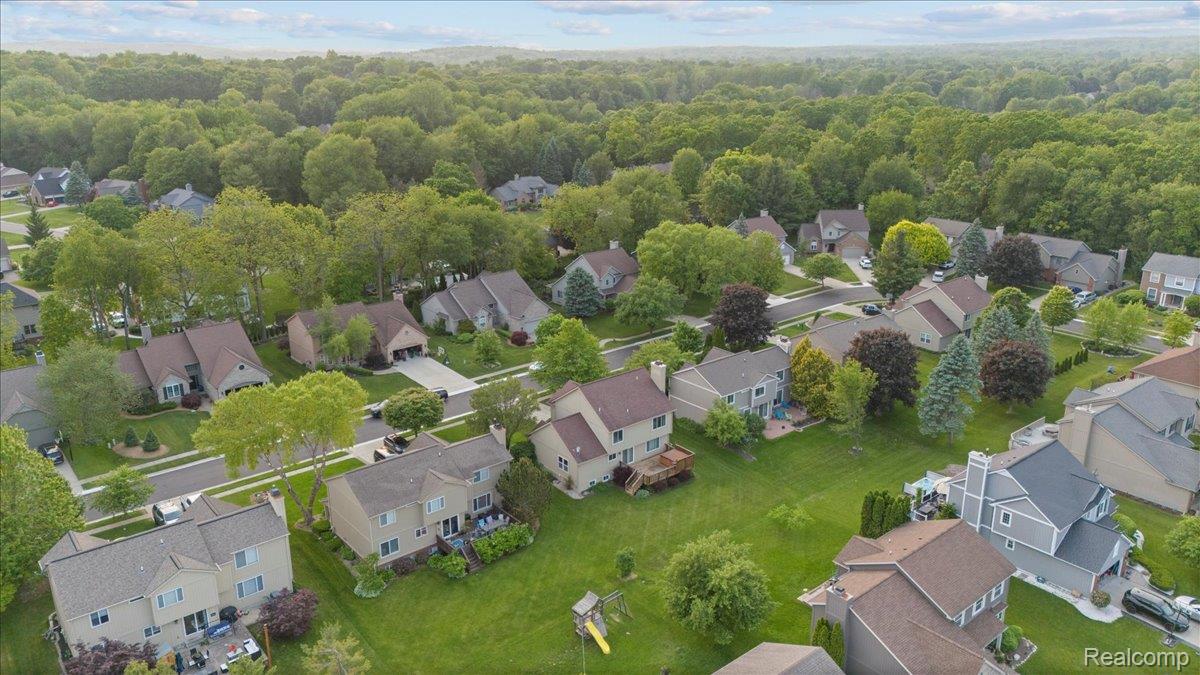 Independence Charter Township, Michigan 48346, United States, 3 Bedrooms Bedrooms, ,4 BathroomsBathrooms,Residential,Active,143604