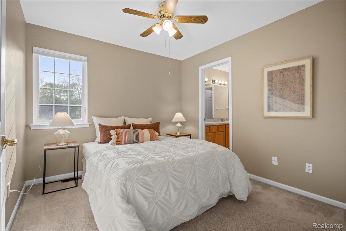 Independence Charter Township, Michigan 48346, United States, 3 Bedrooms Bedrooms, ,4 BathroomsBathrooms,Residential,Active,143604