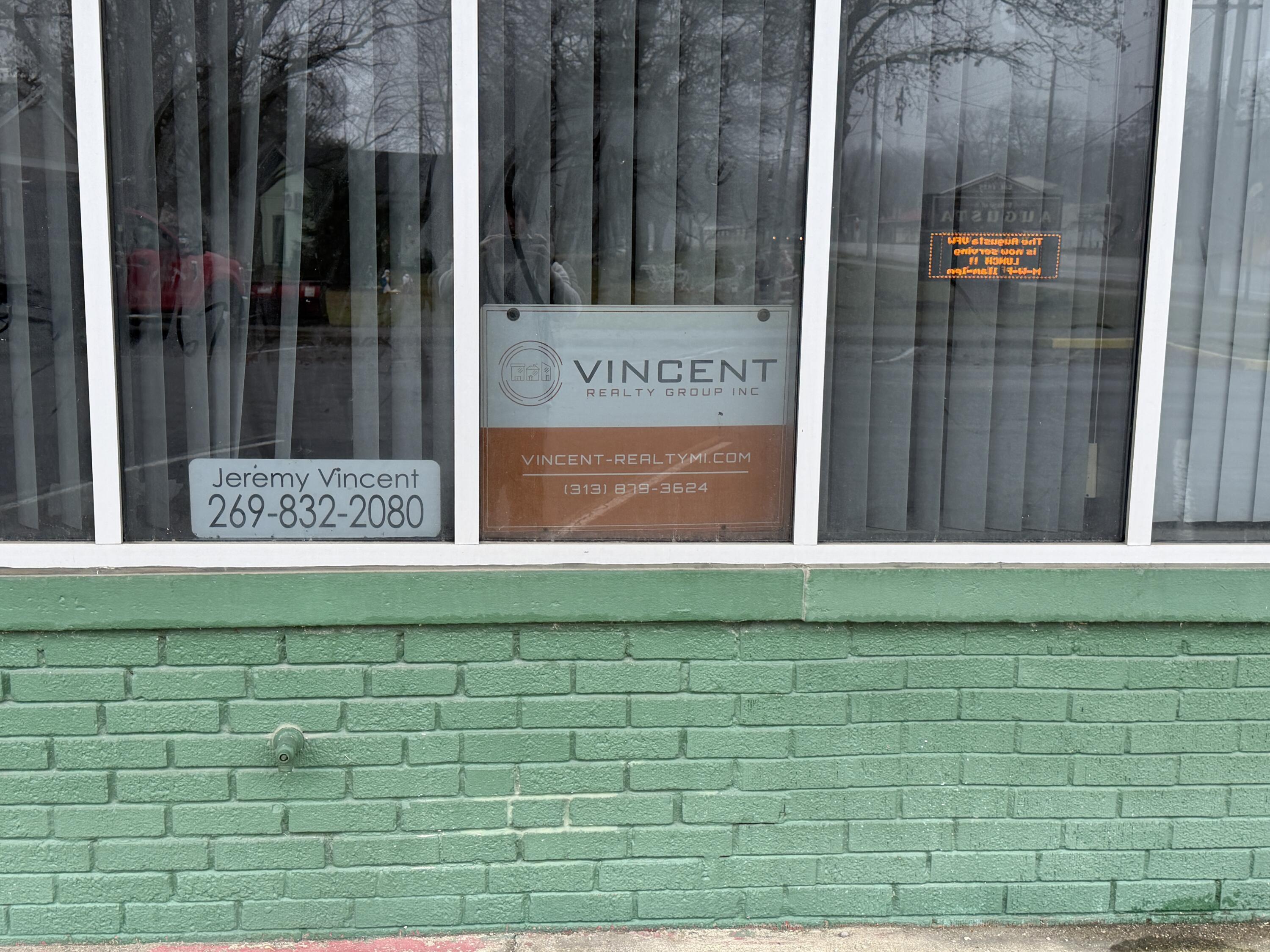 102 S Webster Street 1