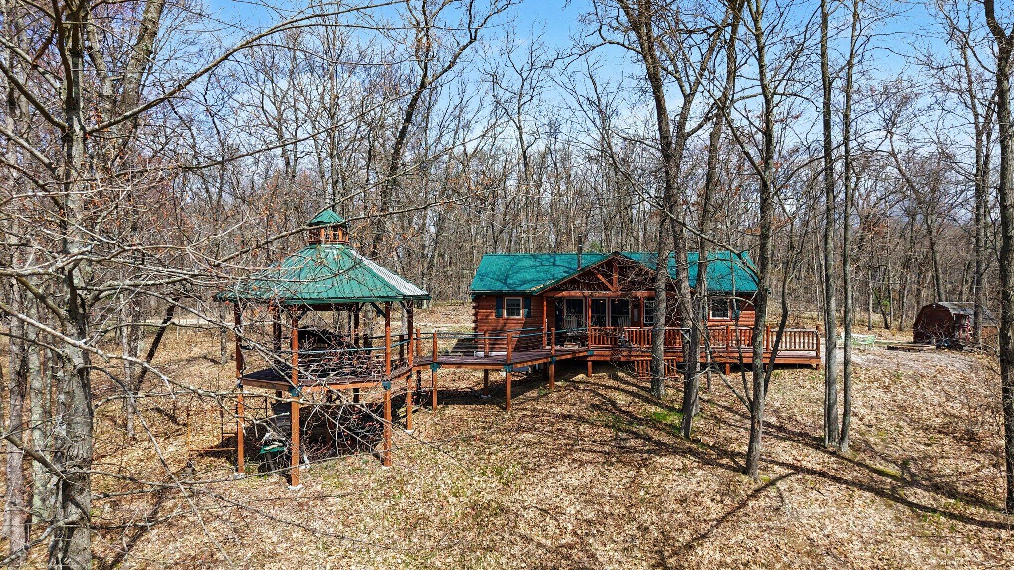94 W Roosevelt Road
