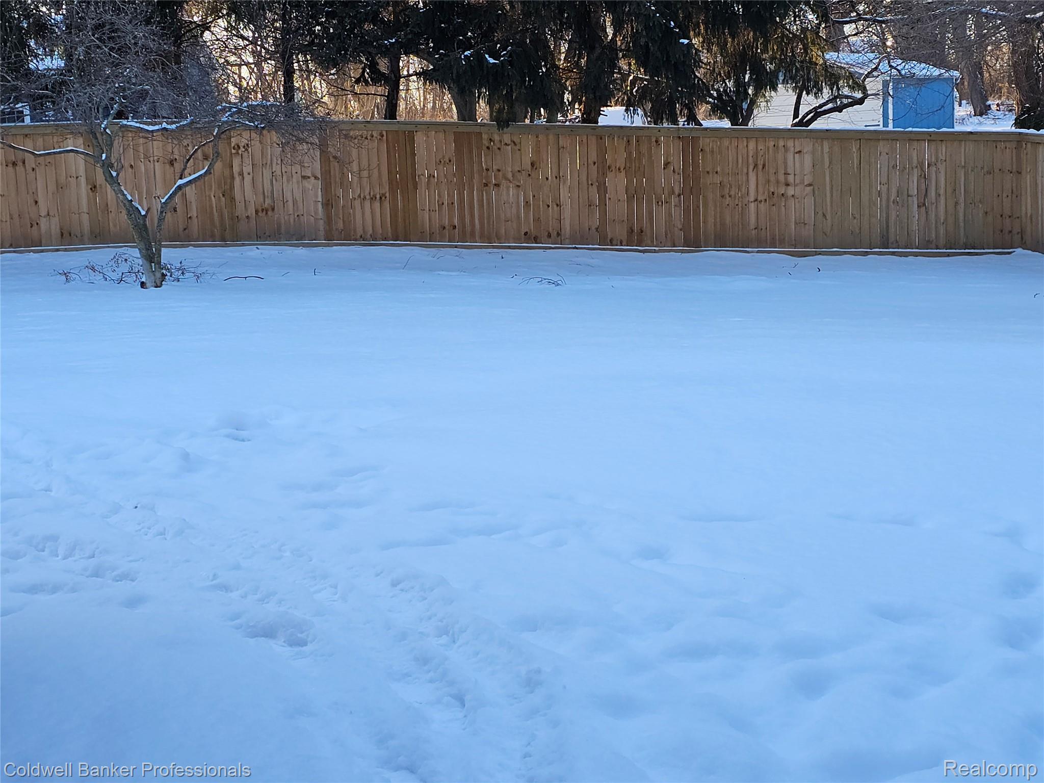 58540 Grand River Avenue