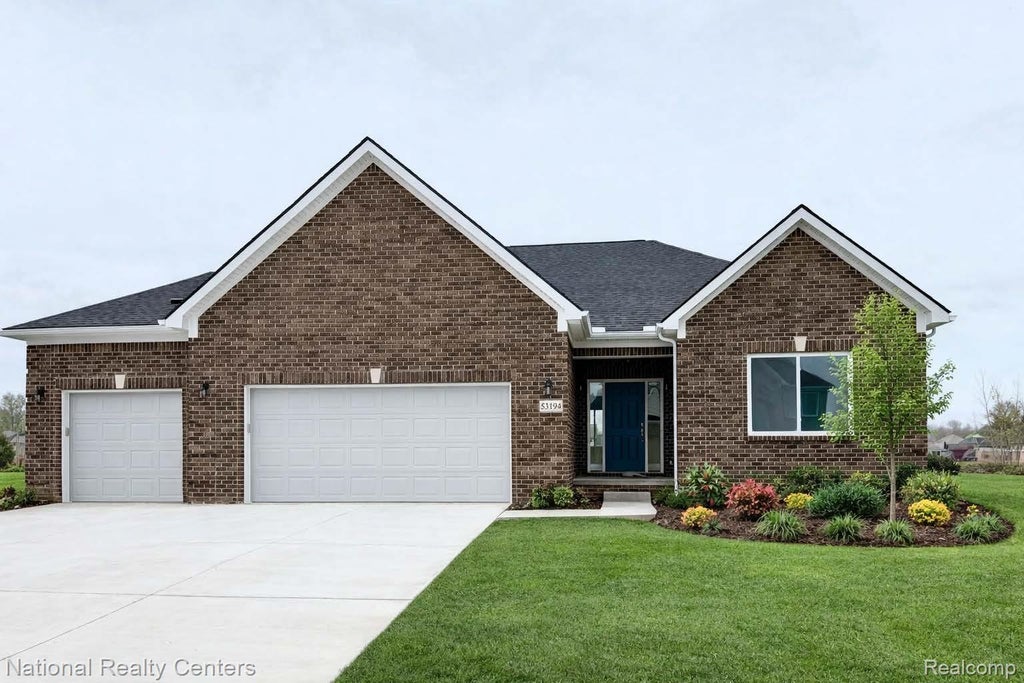 Photo of 920 Timberbrook Lane, Oxford Charter Township, MI 48371 (MLS # 20261071554)