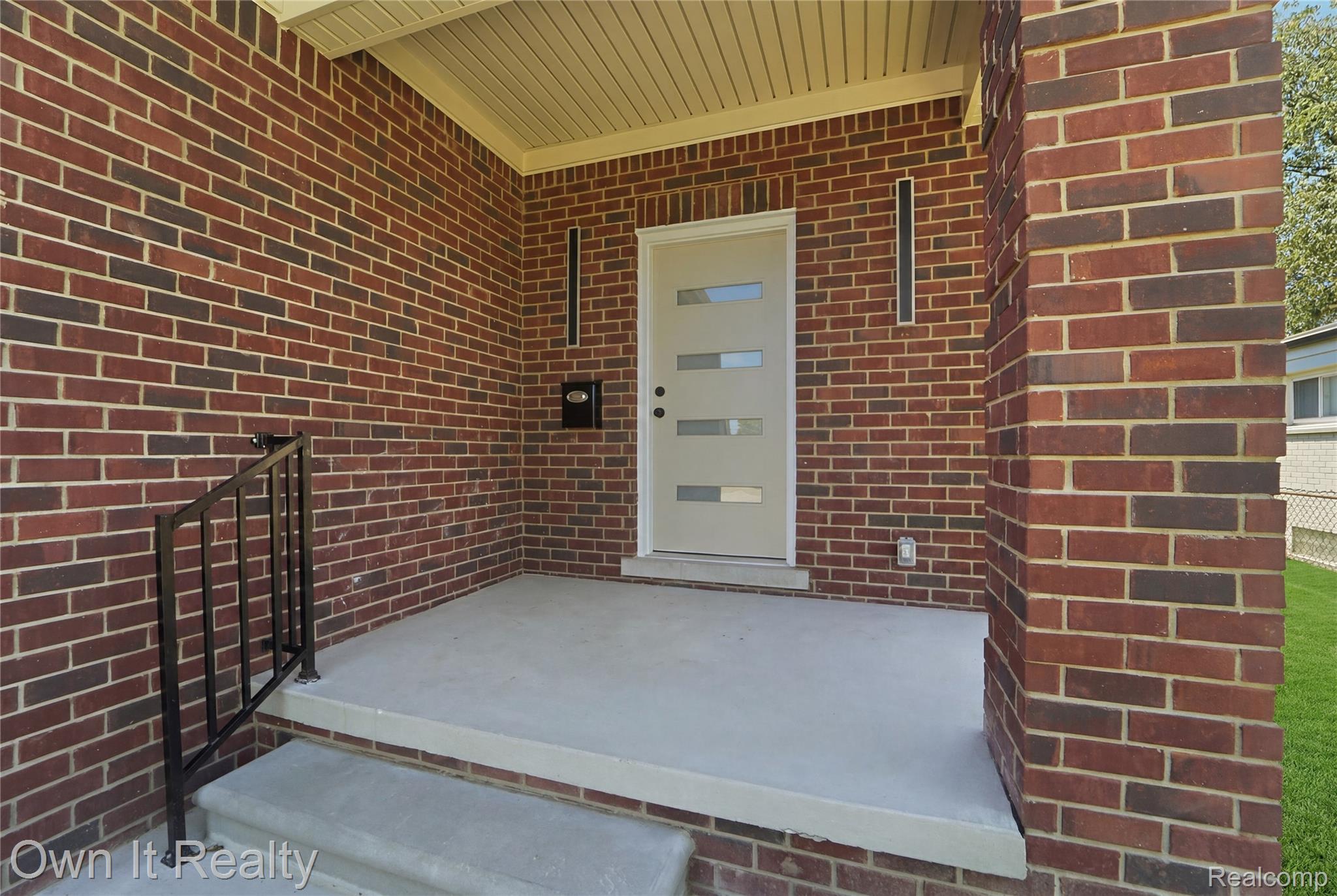 7606 Margaret Street