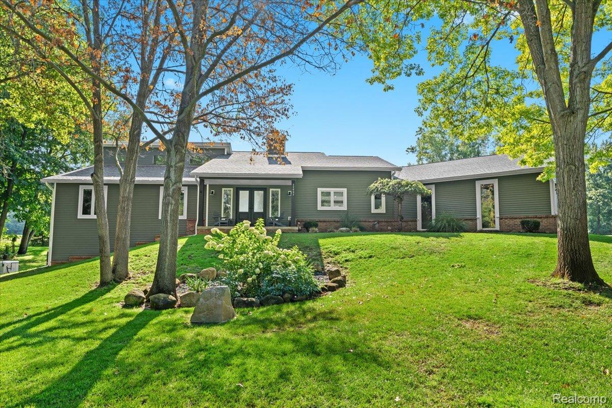 12002 Renfrew Court
