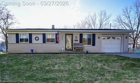 304 John Street Holly Village MI 48442