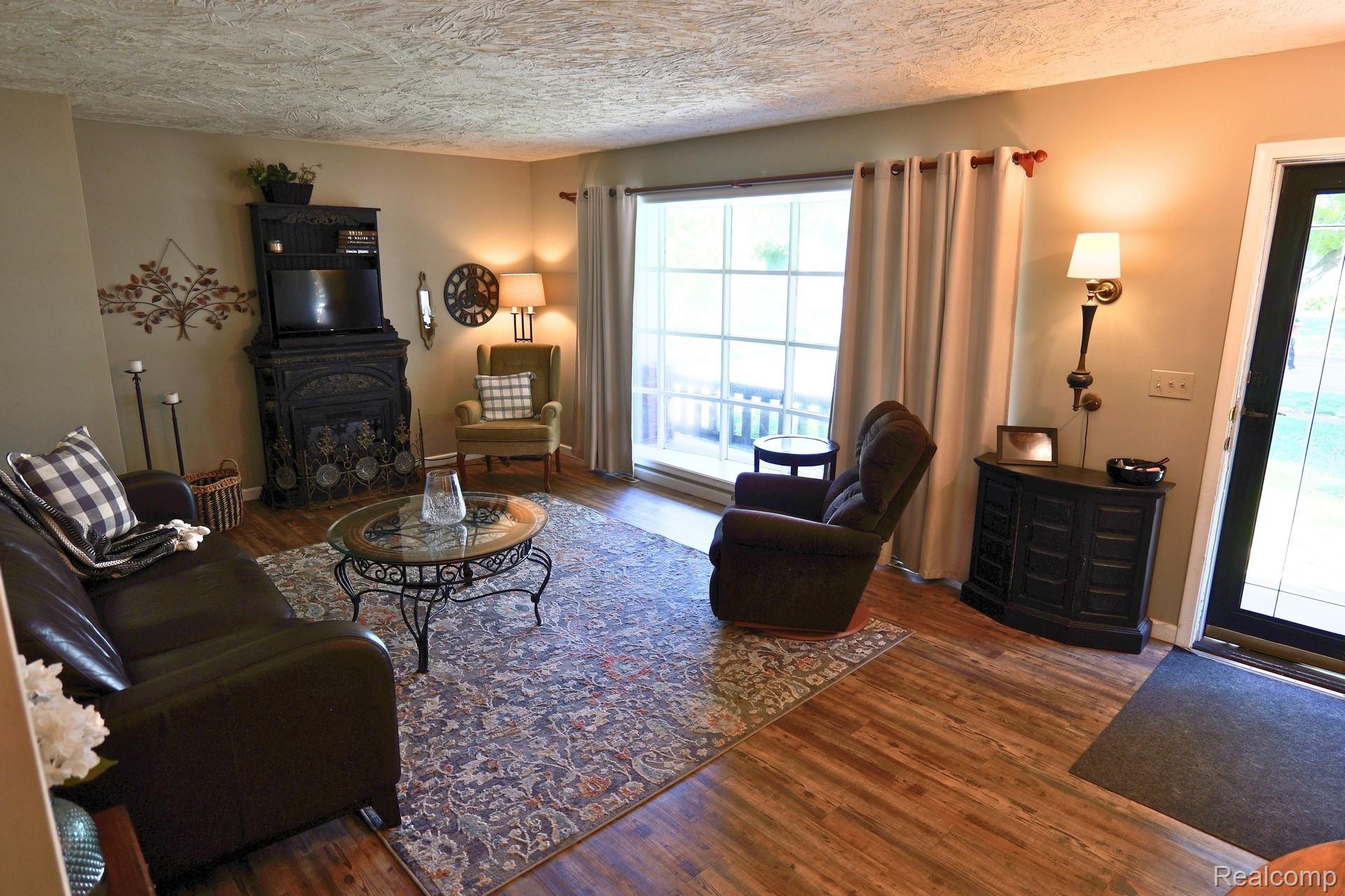 1227 N Jackson Street