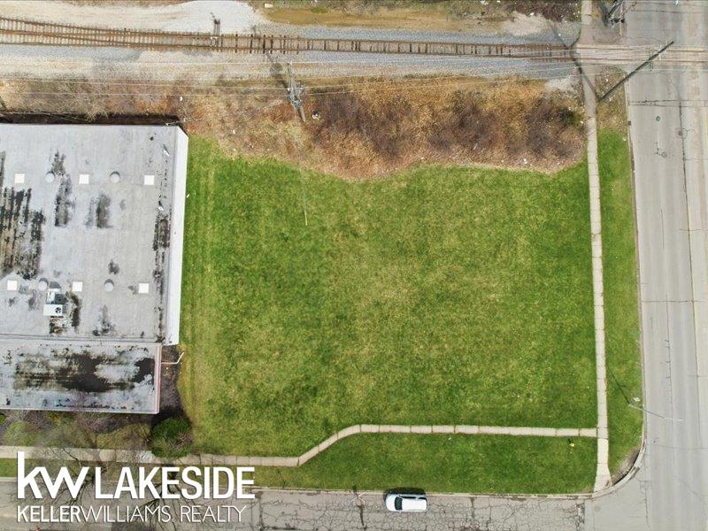 0 W Sheffield Avenue