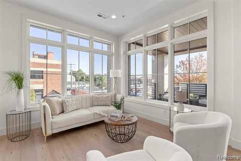 156 N Center Unit 303 Northville City MI 48167