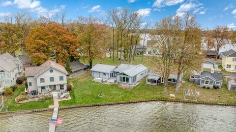 35 North Drive Columbia Township MI 49230