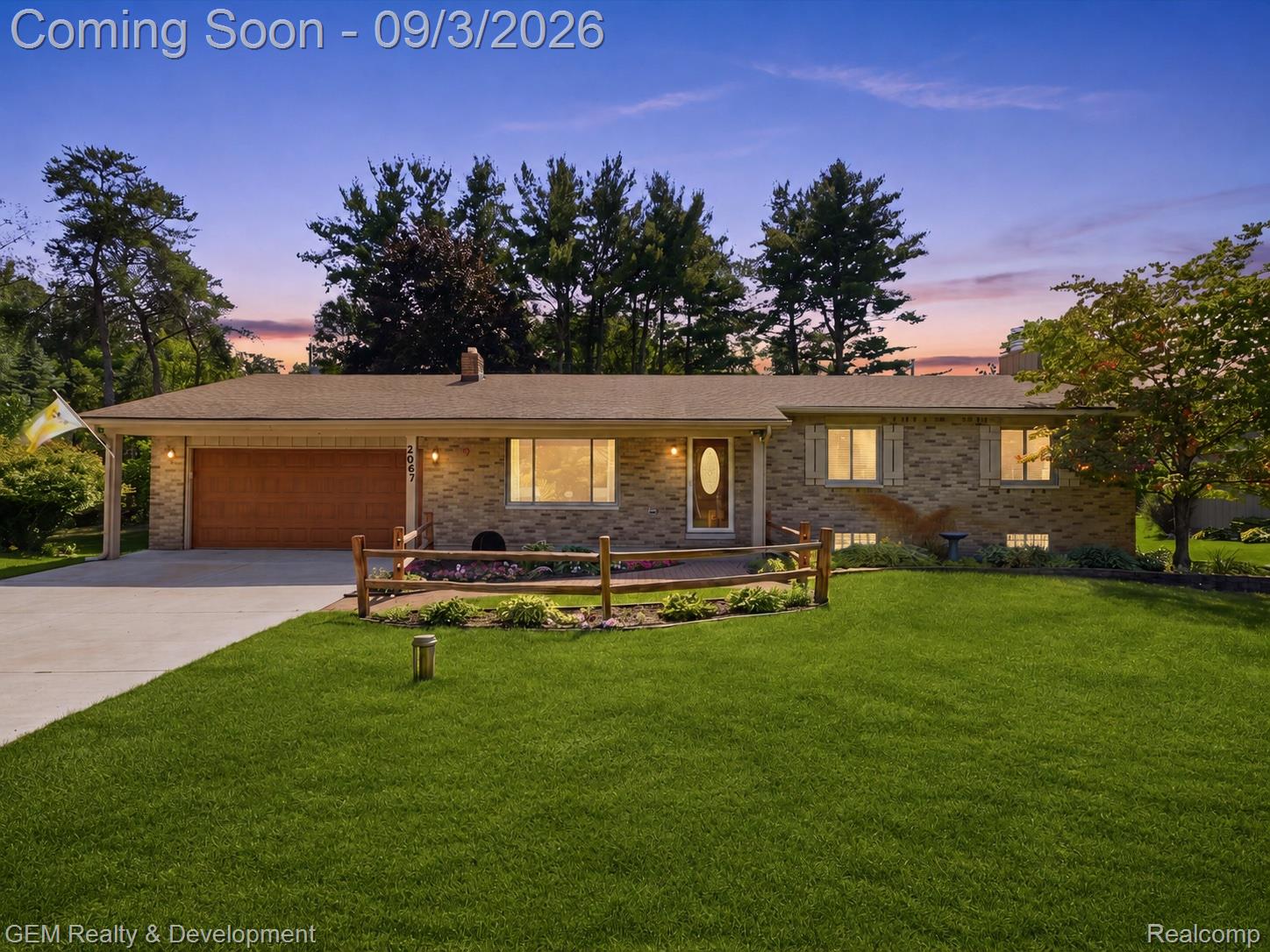2067 Glen Iris Drive
