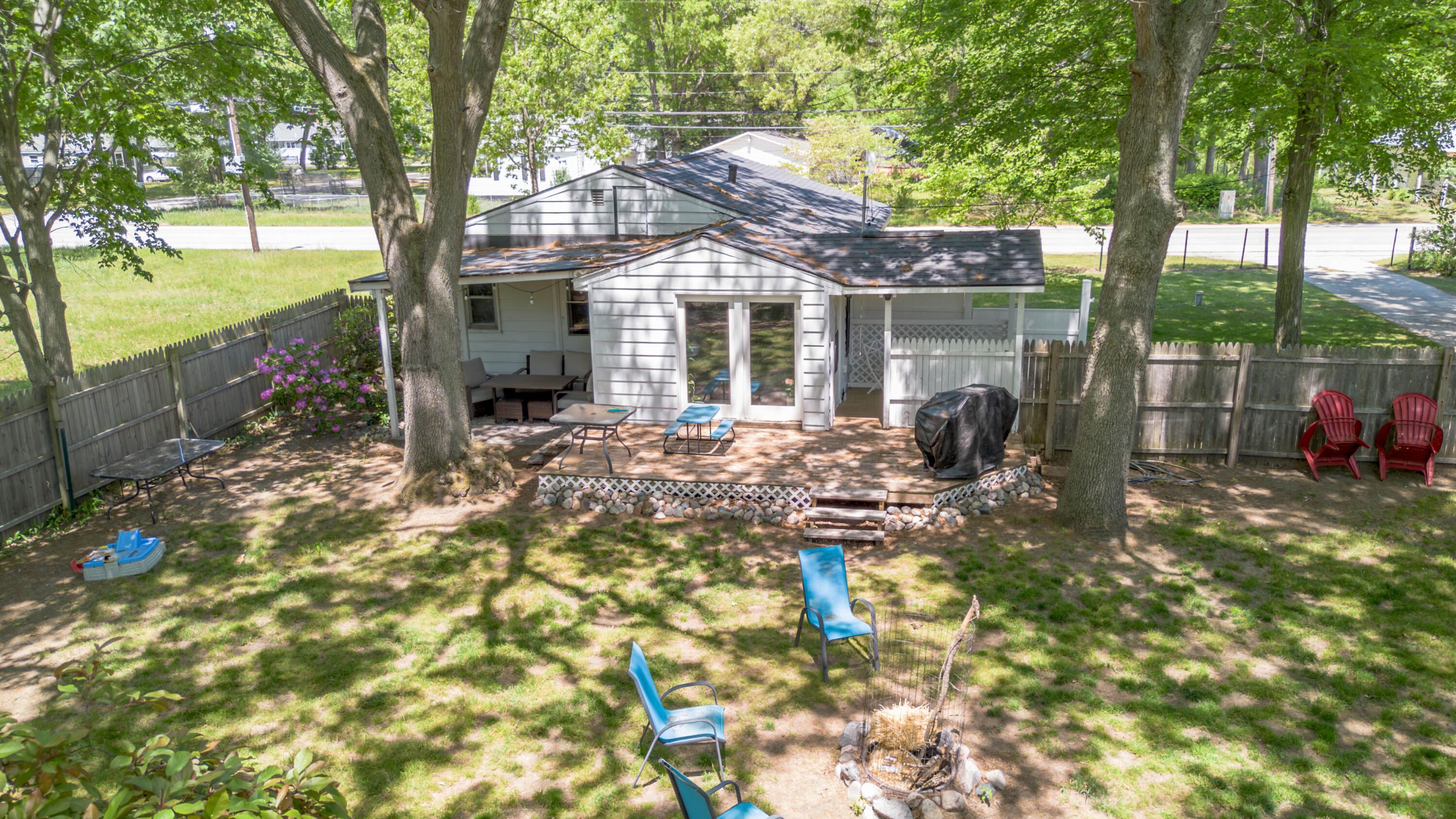 1341 E Summit Avenue