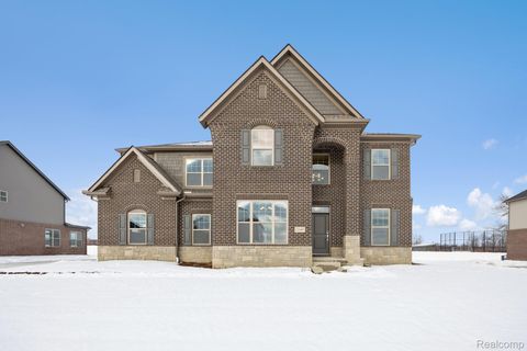 12147 Moore Lane Washington Township MI 48094