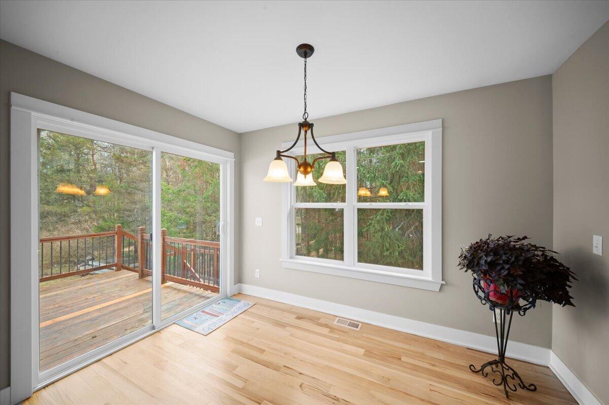 863 Cedar Woods Trail