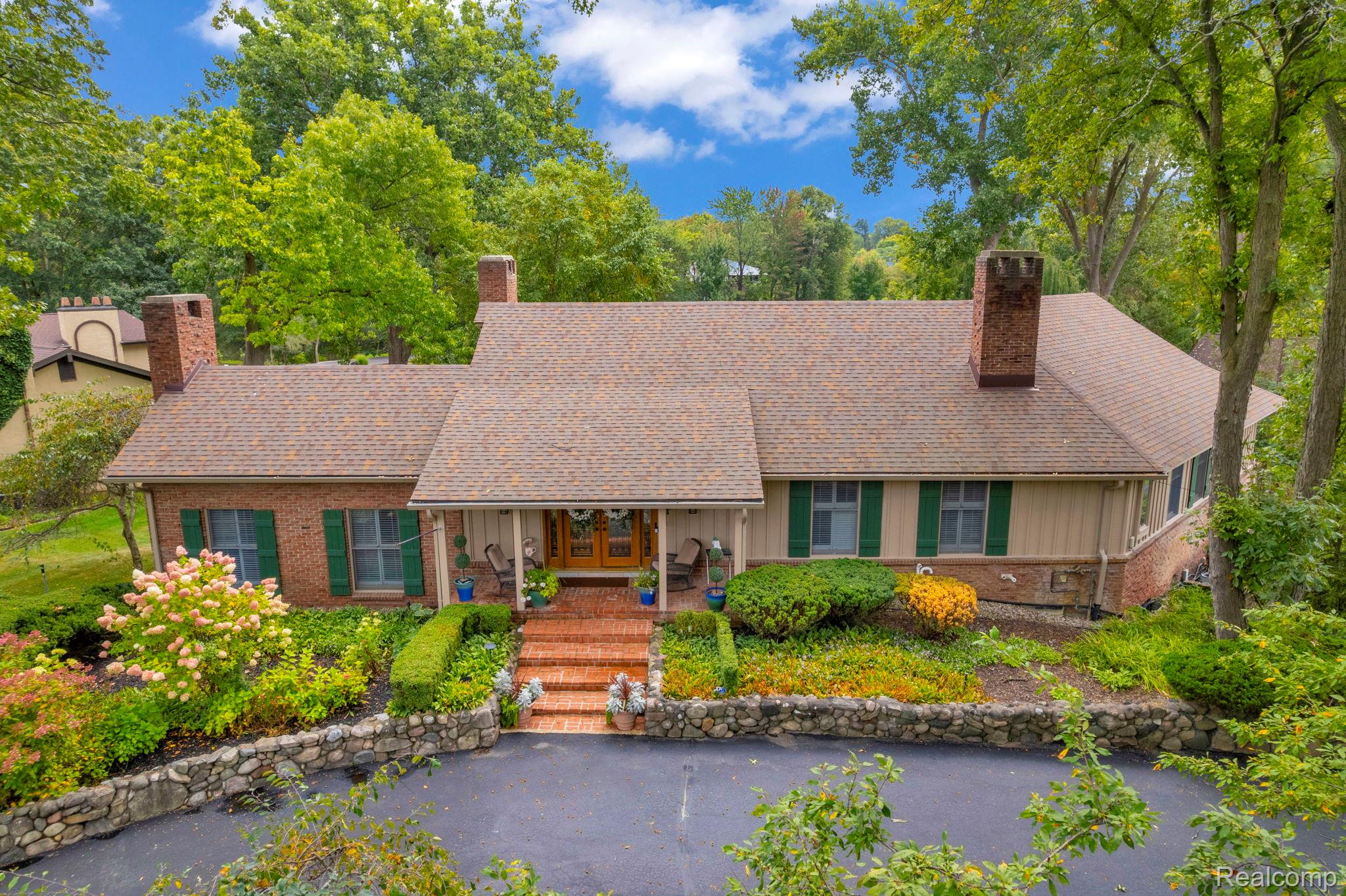 1887 Harvest Lane