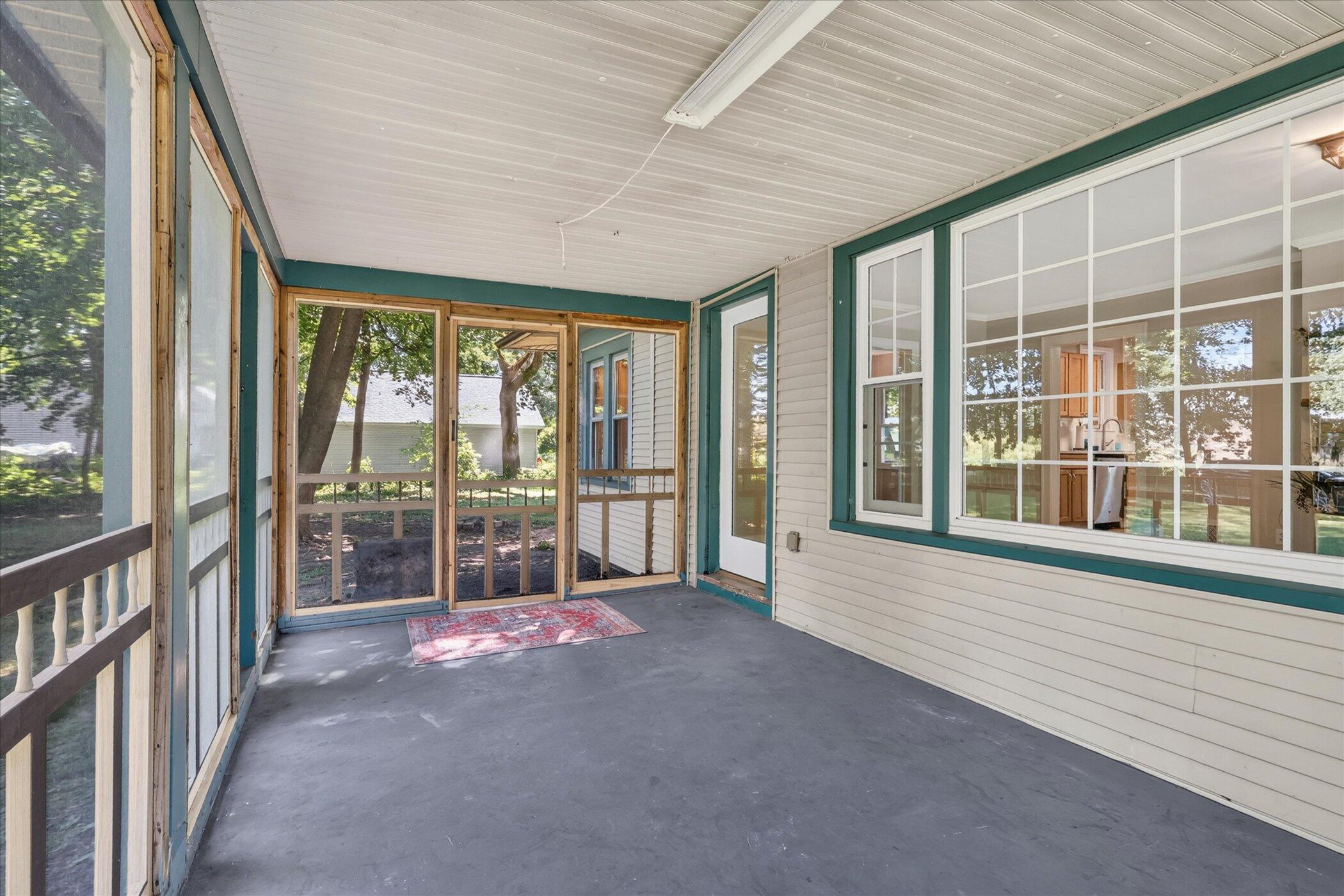 2213 Olmstead Road