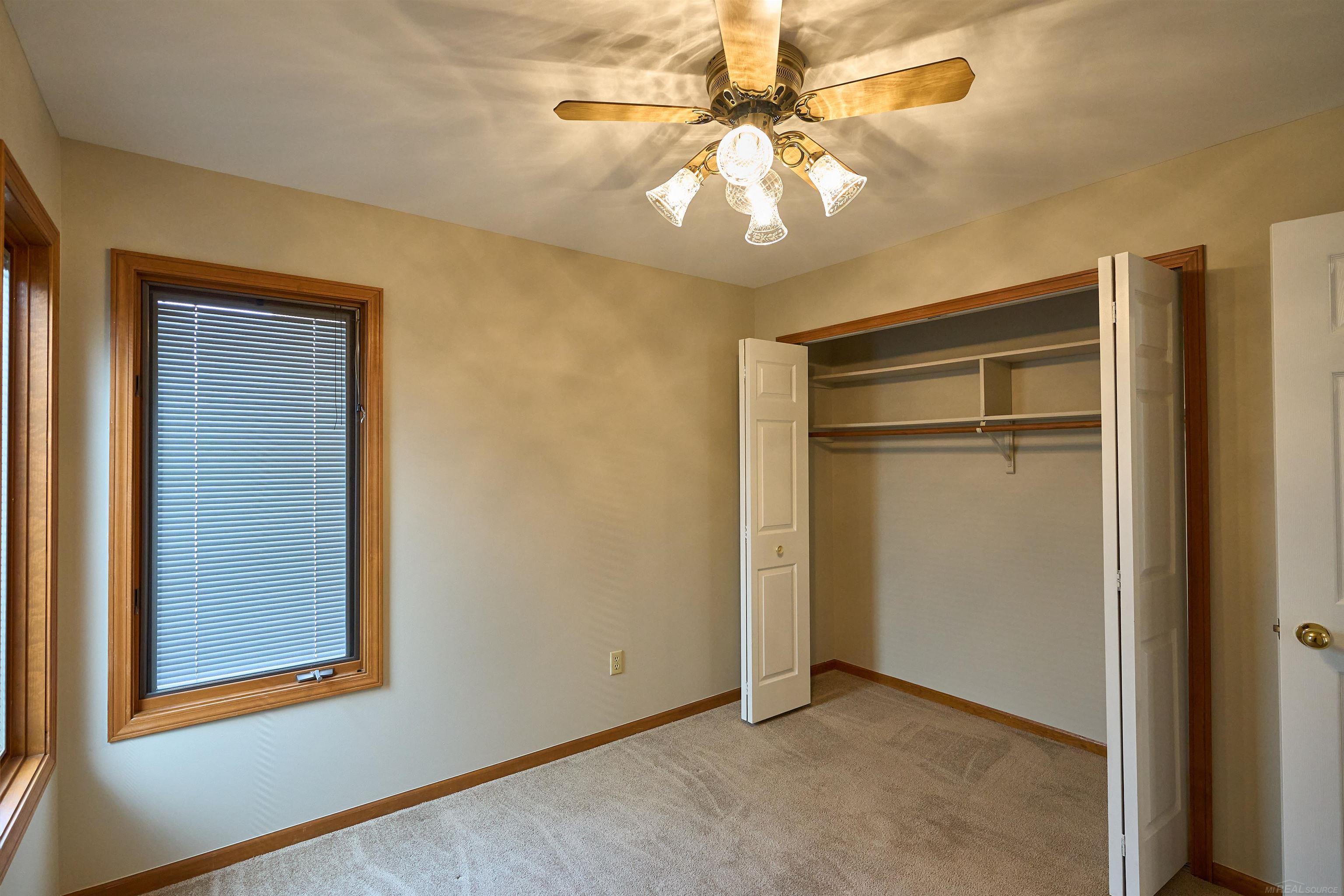 1084 Linda Drive