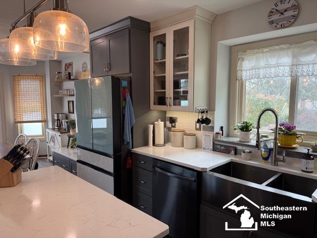 120 Ave De Lafayette