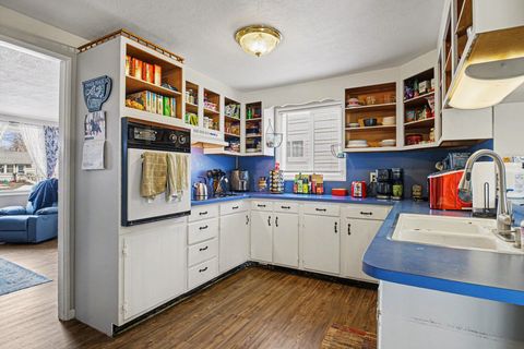 Tiny photo for 1422 Merrifield Avenue, Niles City, MI 49120 (MLS # 69026006031)