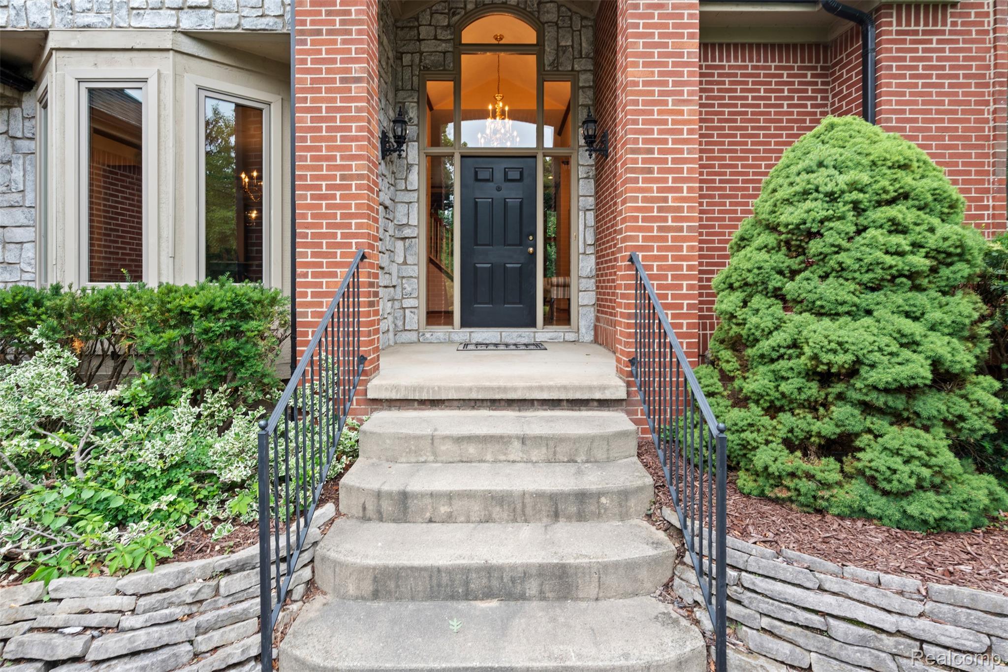 260 Forest Crest Drive