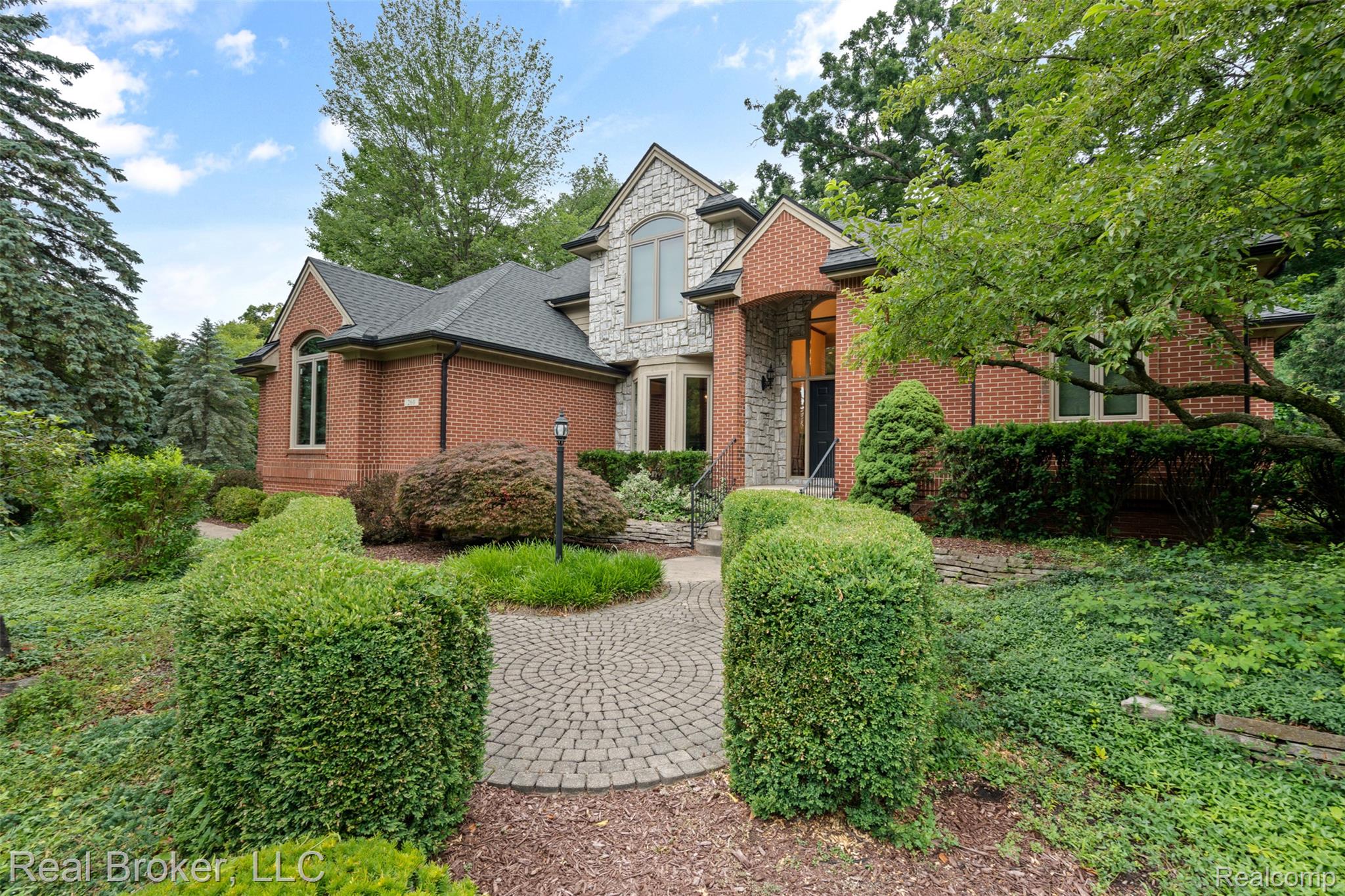 260 Forest Crest Drive