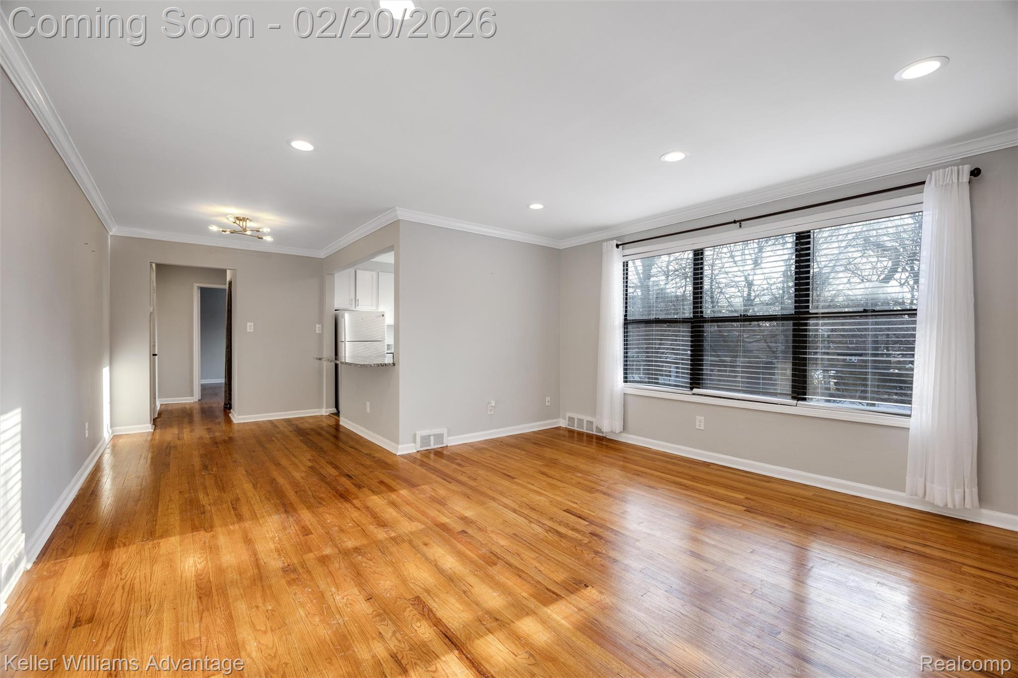 25749 Woodward Avenue 206