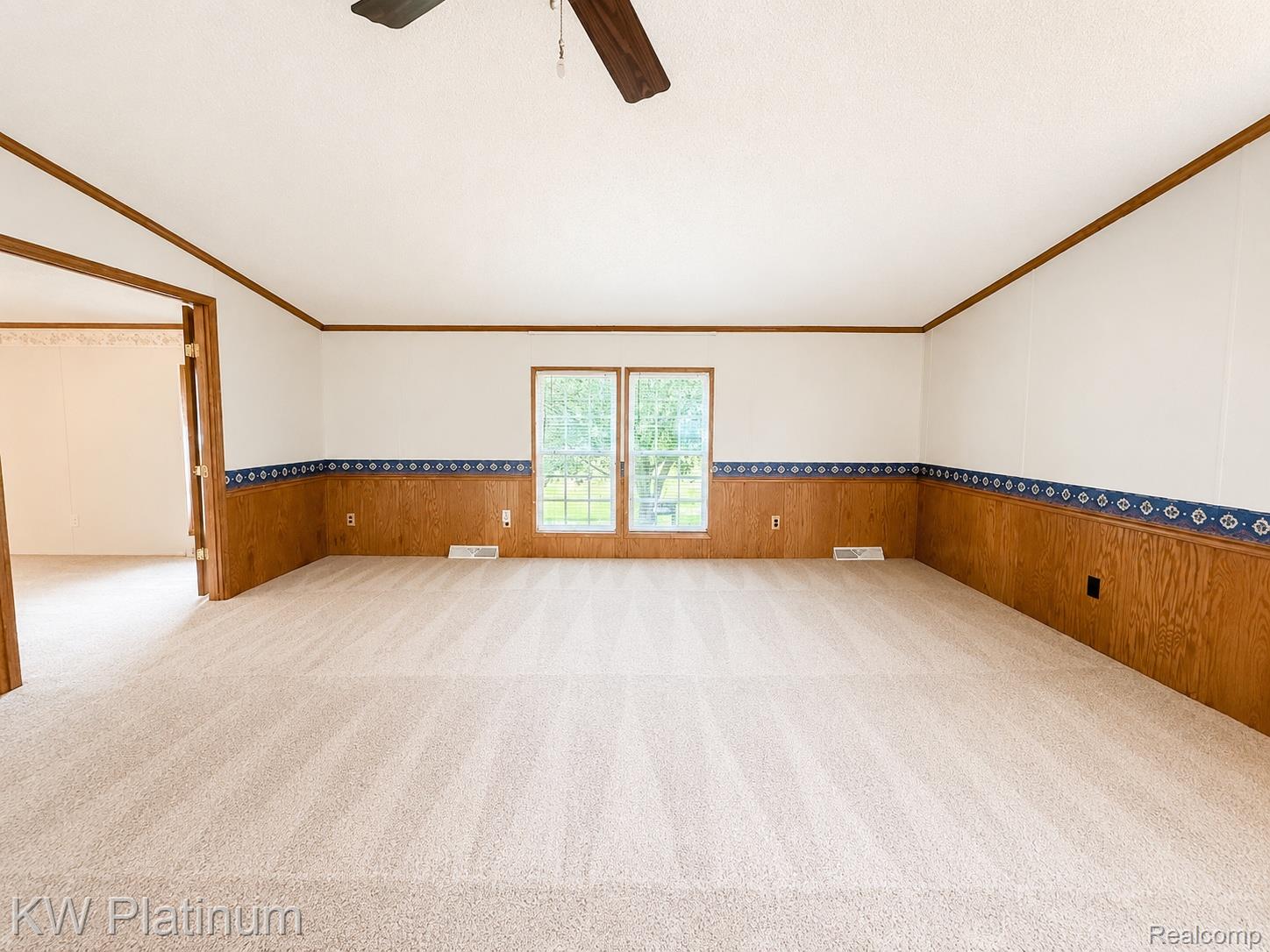 1225 Orchard Lane