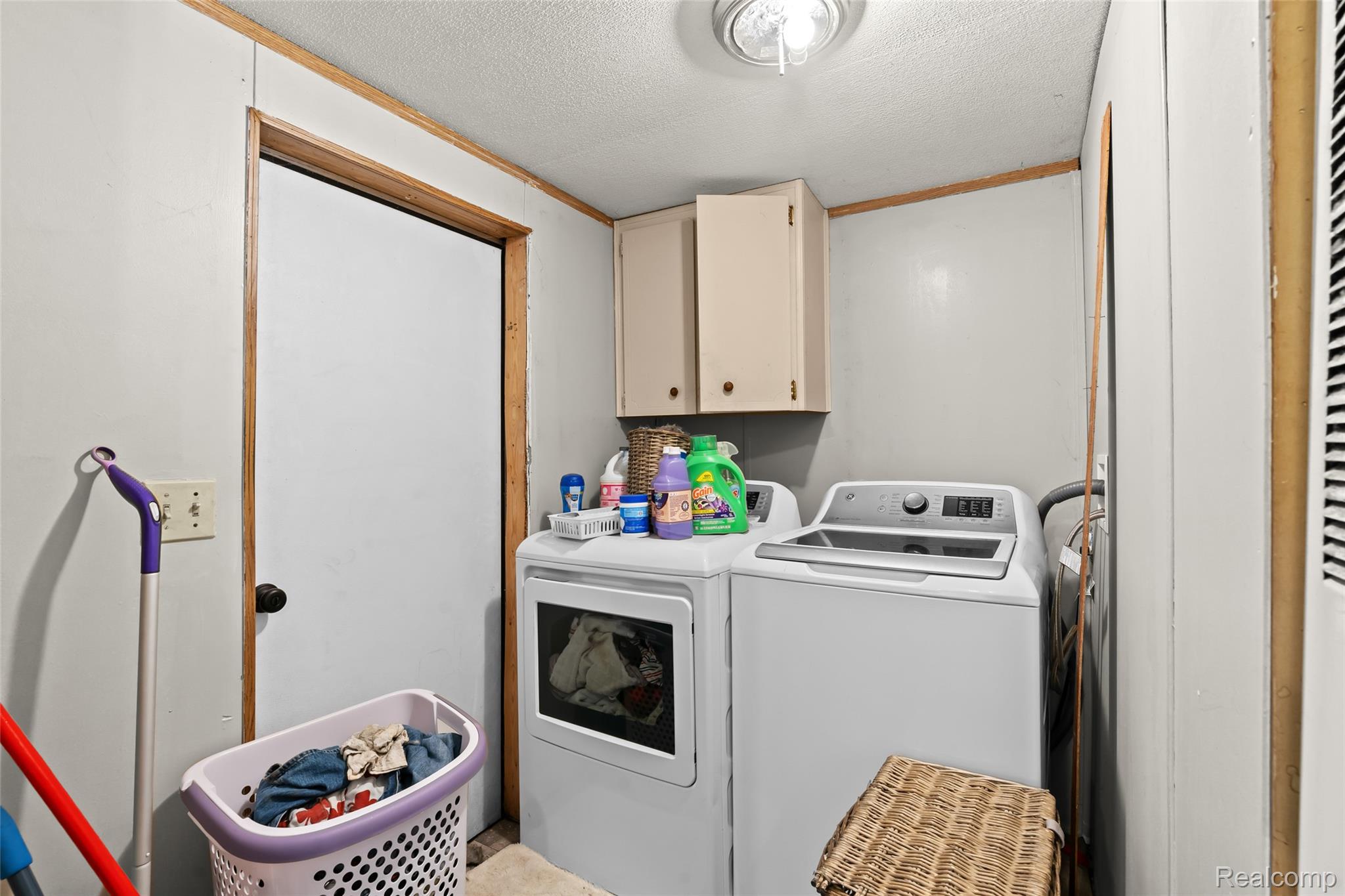 Auburn Hills City, Michigan 48326, United States, 3 Bedrooms Bedrooms, ,2 BathroomsBathrooms,Residential,Active,185545