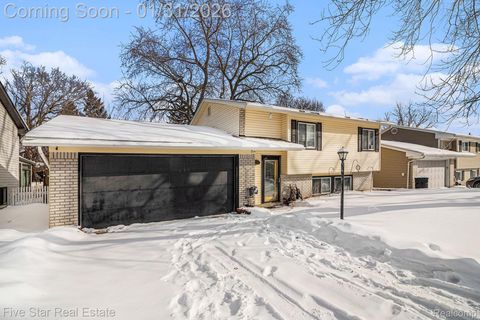 Tiny photo for 669 Provincetown Road, Auburn Hills City, MI 48326 (MLS # 20261005751)