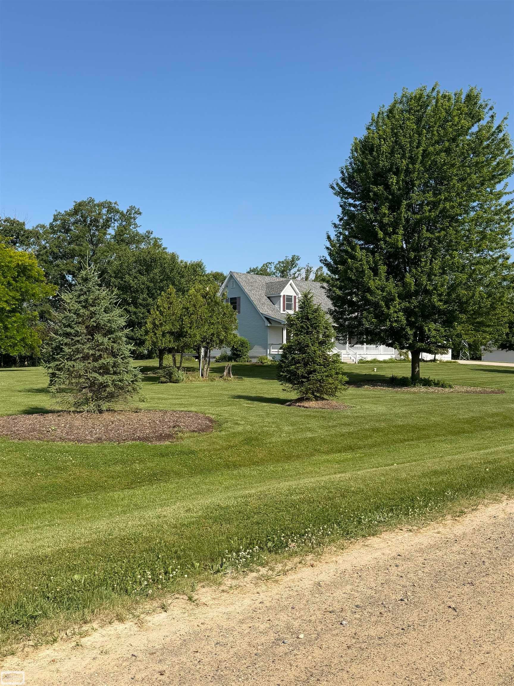4453 Lone Oak Drive