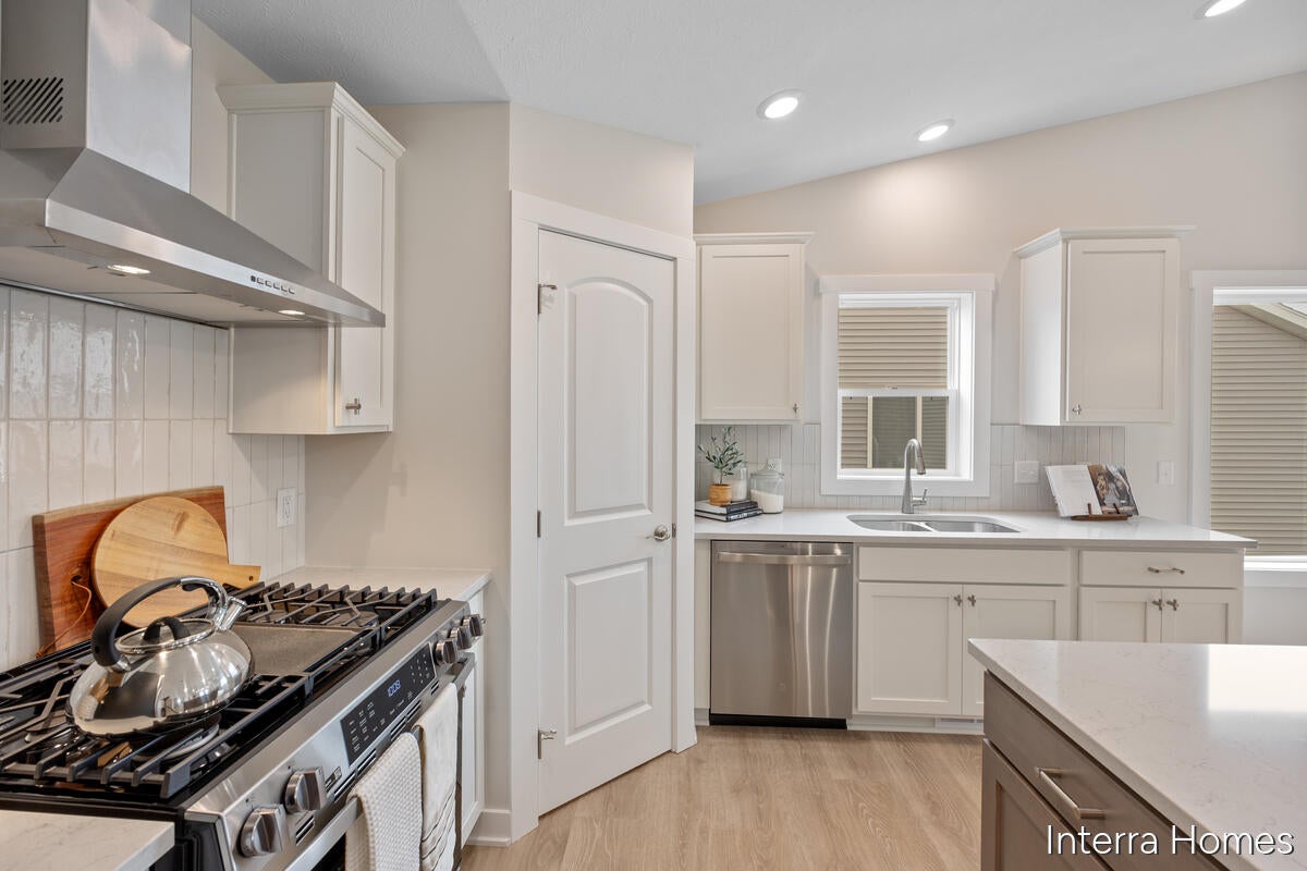 980 Scioto Drive NW 4