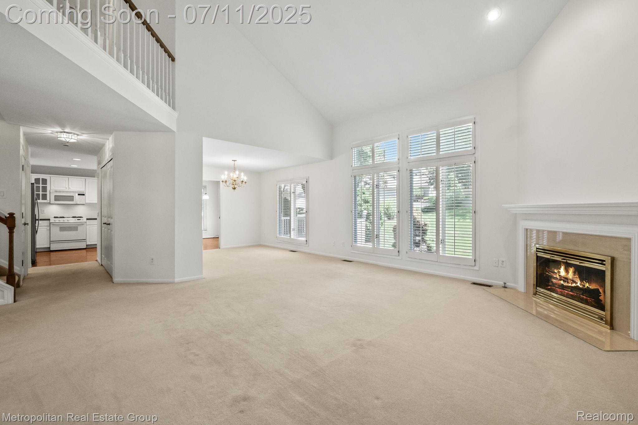 211 SAINT LAWRENCE Boulevard