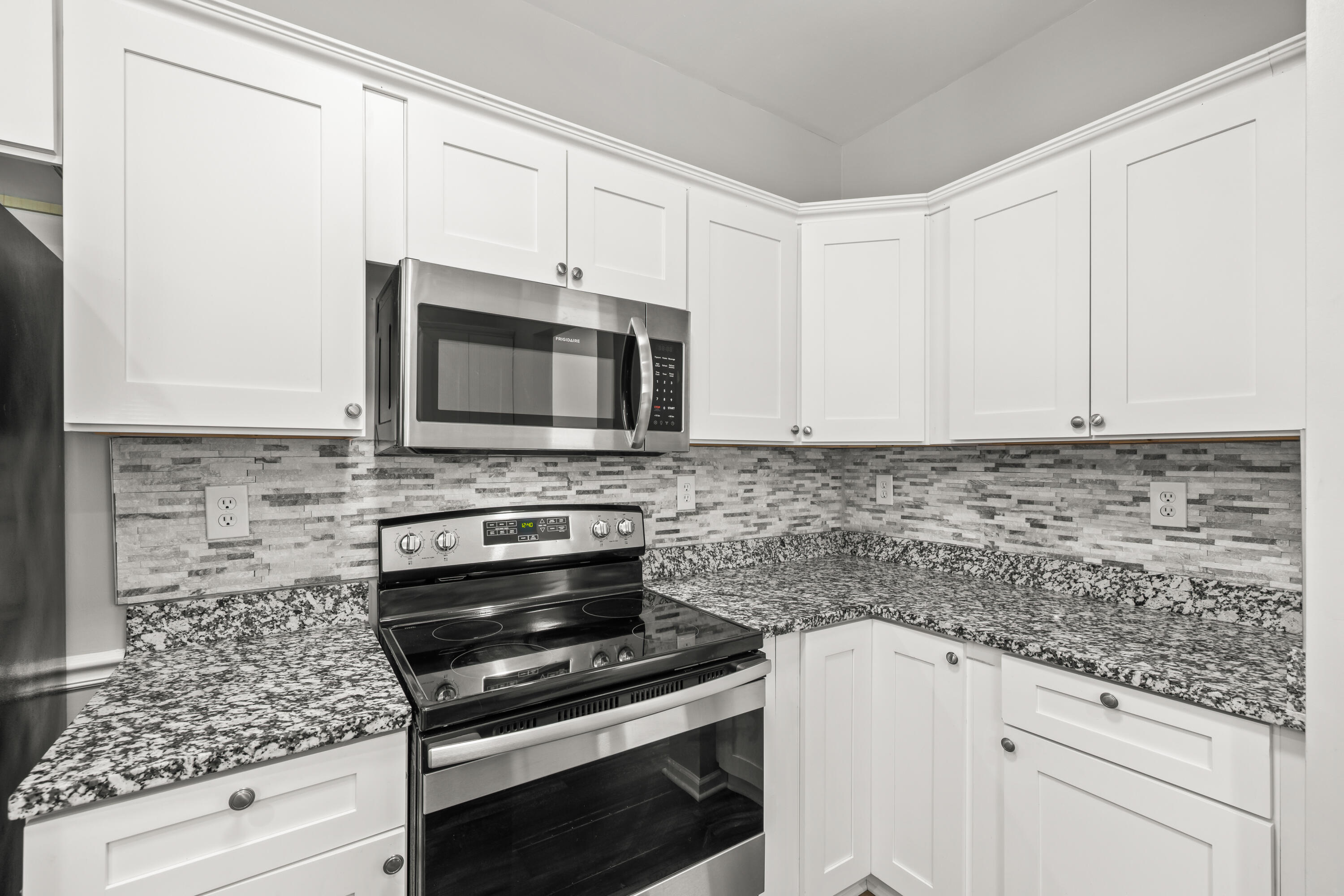 27333 Hidden Oaks Drive