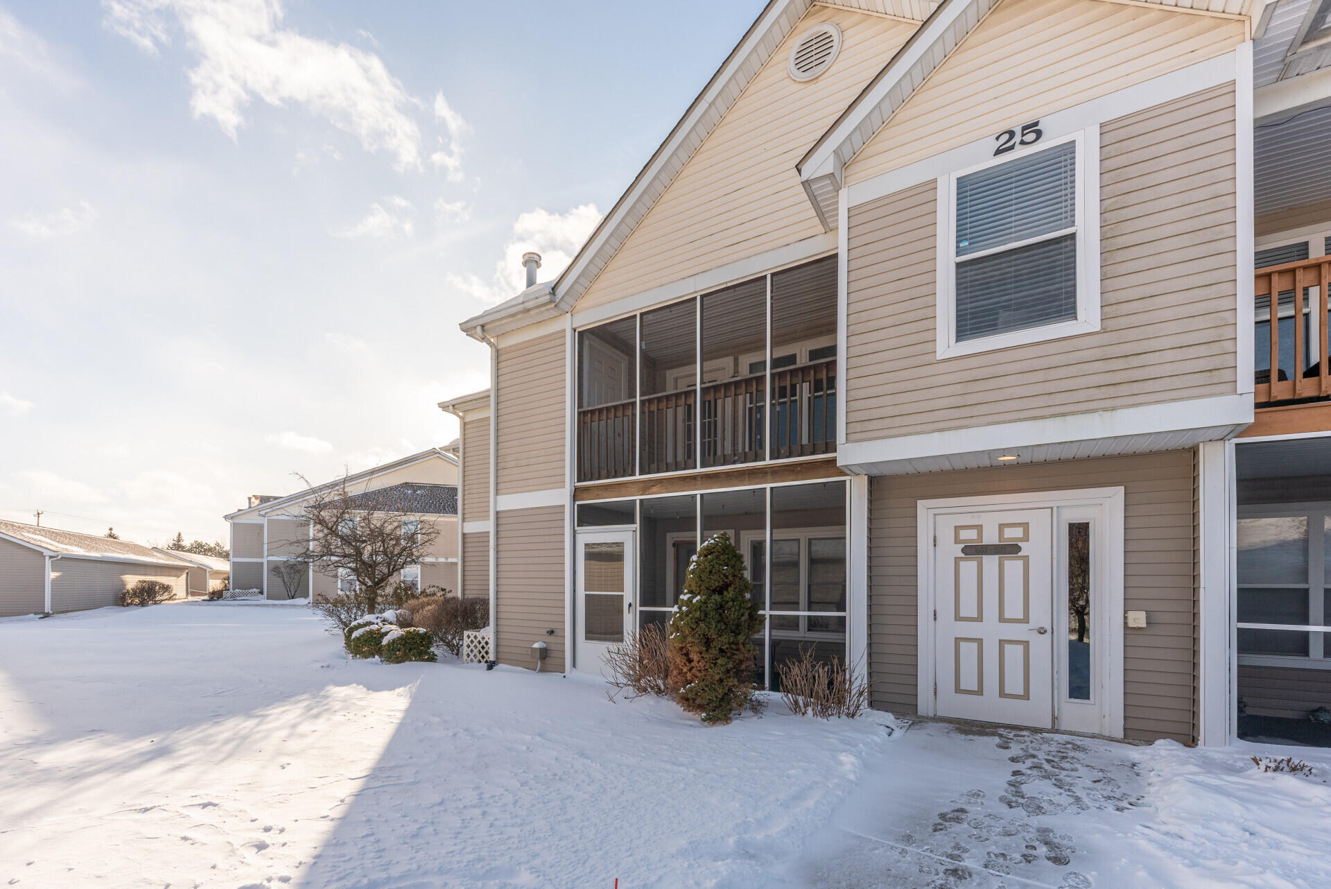 1561 Long Meadow Trail Trail