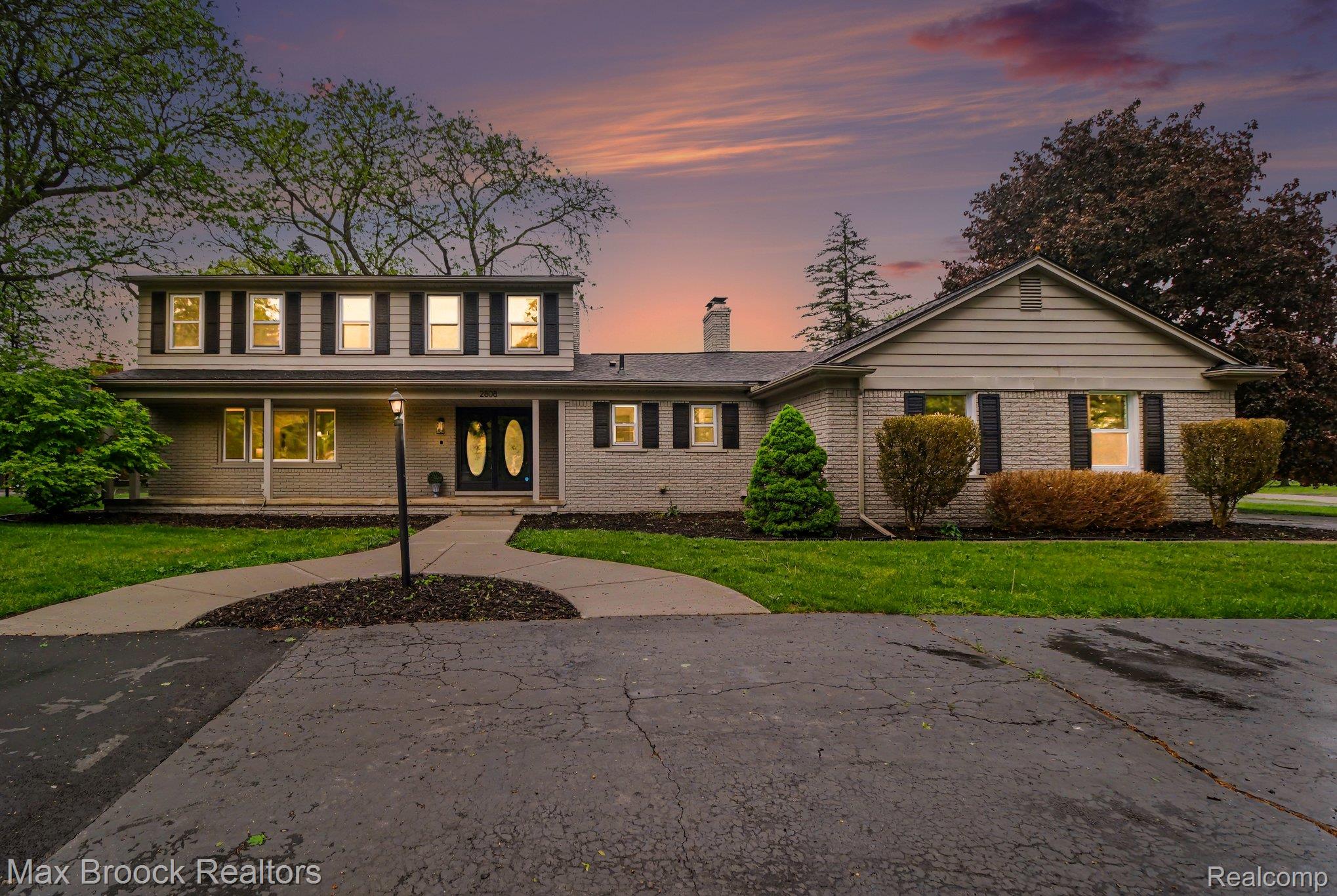 2808 Donegal Drive