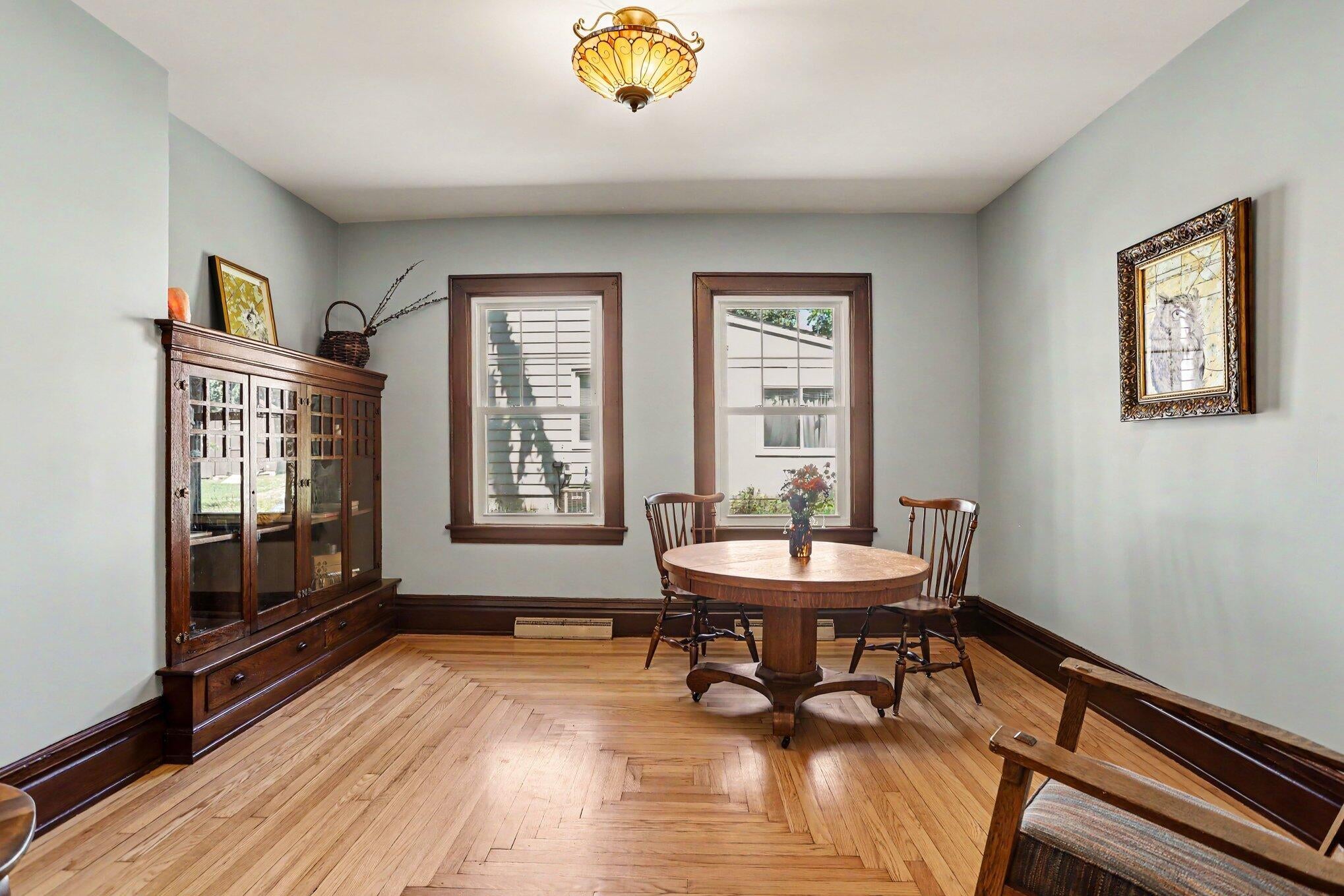 129 S Berkley Street