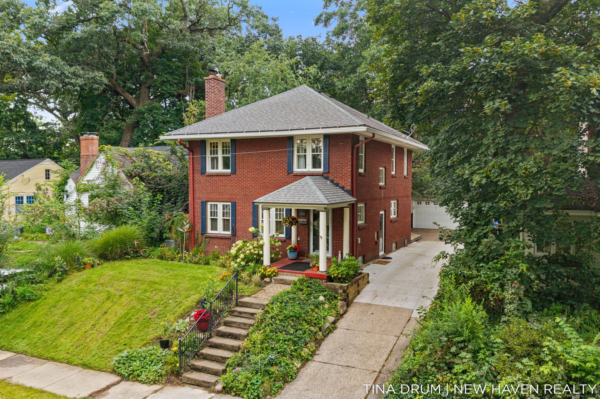 1227 Colorado Avenue SE
