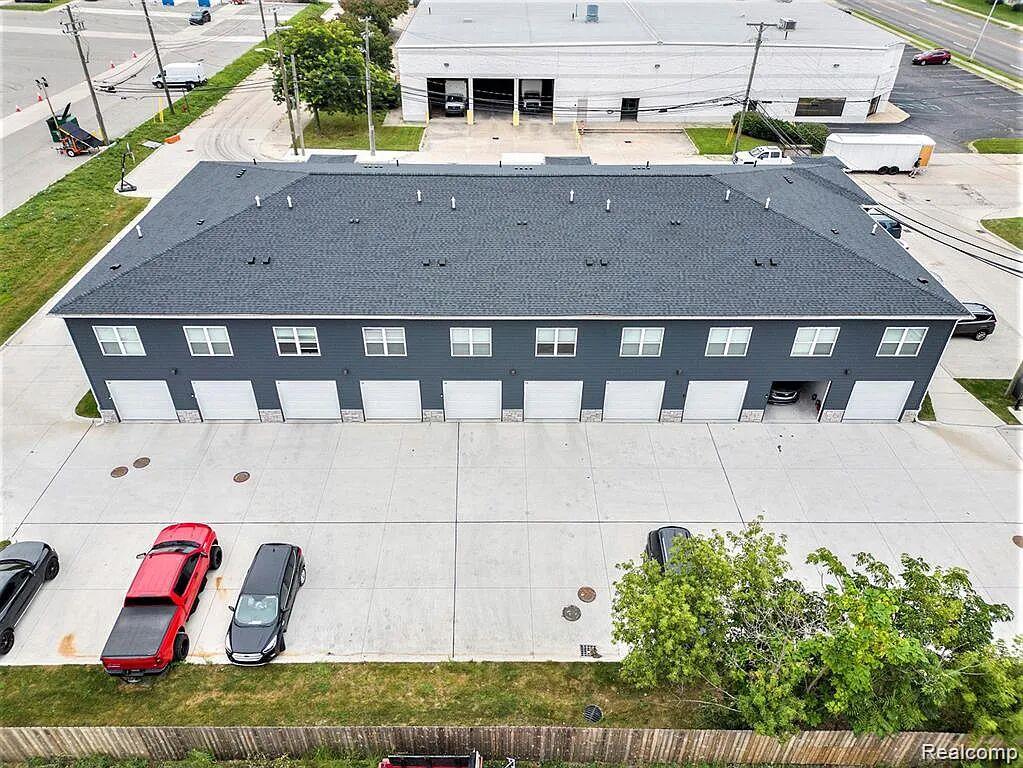 1251 E WOODWARD HEIGHTS Boulevard