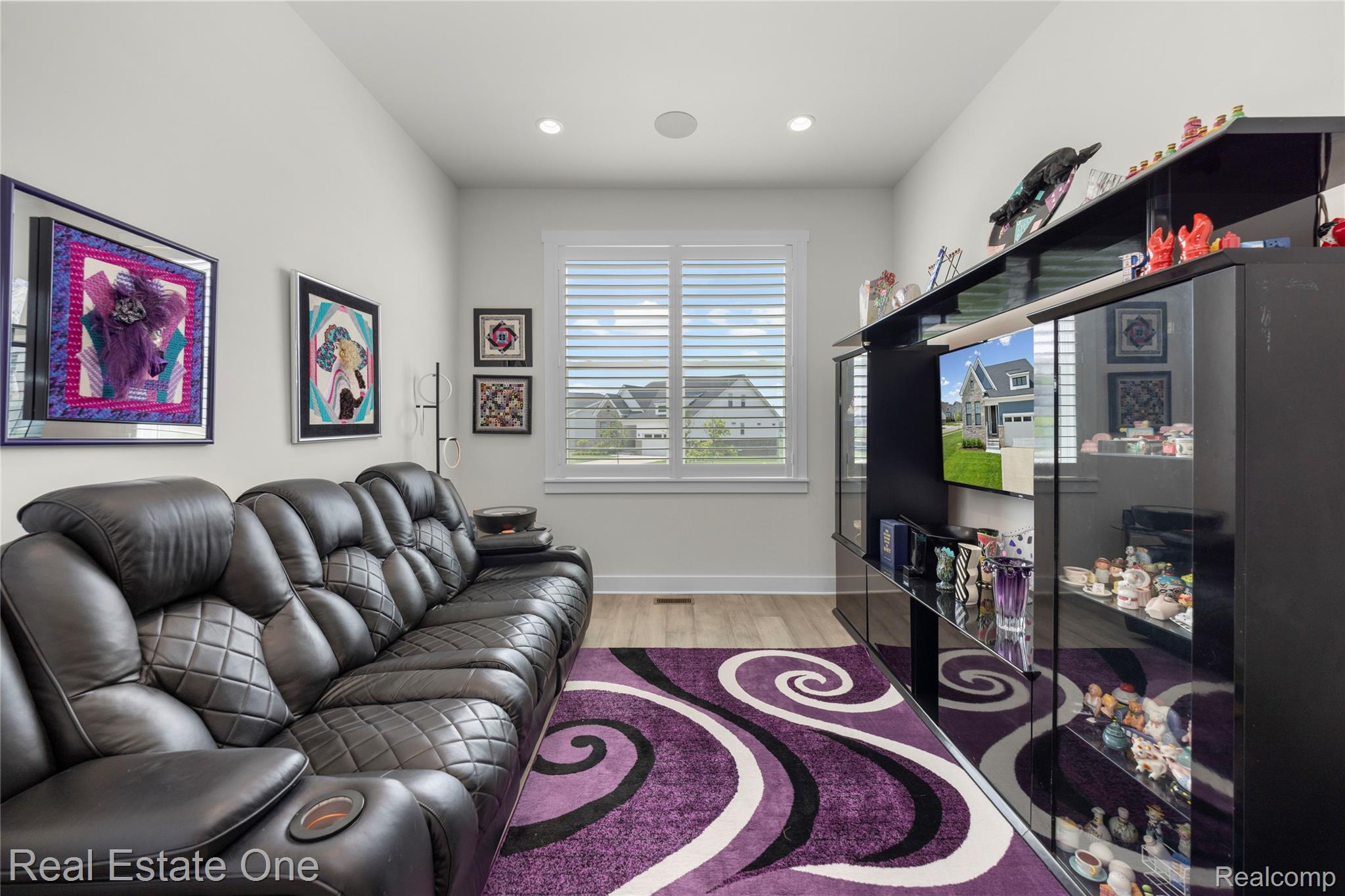 7656 Dunlap Court