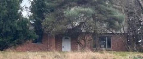 Photo of 8190 Faussett Road, Fenton City, MI 48430 (MLS # 20251059895)