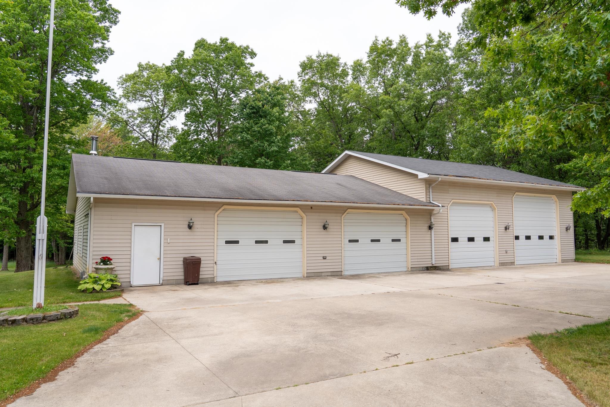 10200 S Lake Station Avenue